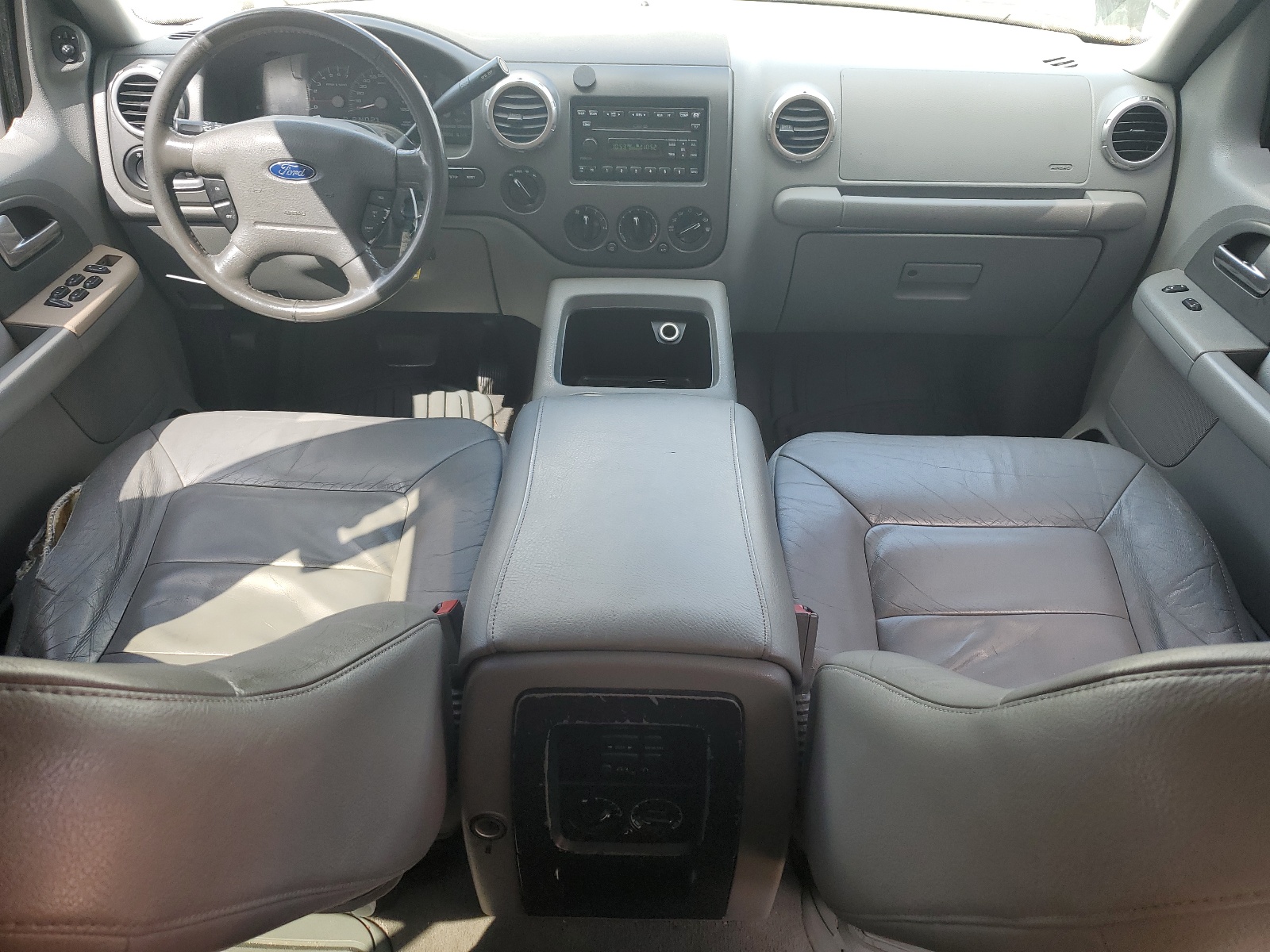 1FMFU16L44LA11315 2004 Ford Expedition Xlt