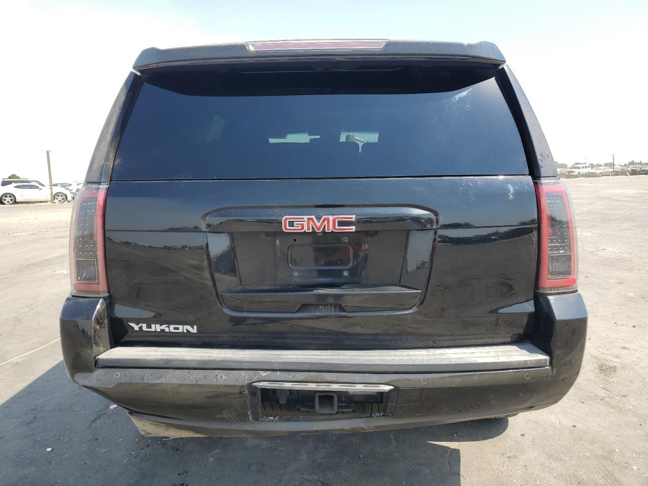 1GKS1BKCXGR122111 2016 GMC Yukon Slt