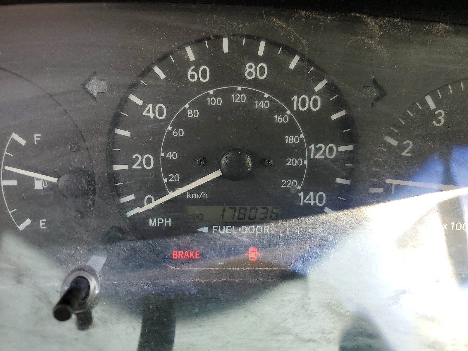 4T1BG22K7YU634193 2000 Toyota Camry Ce