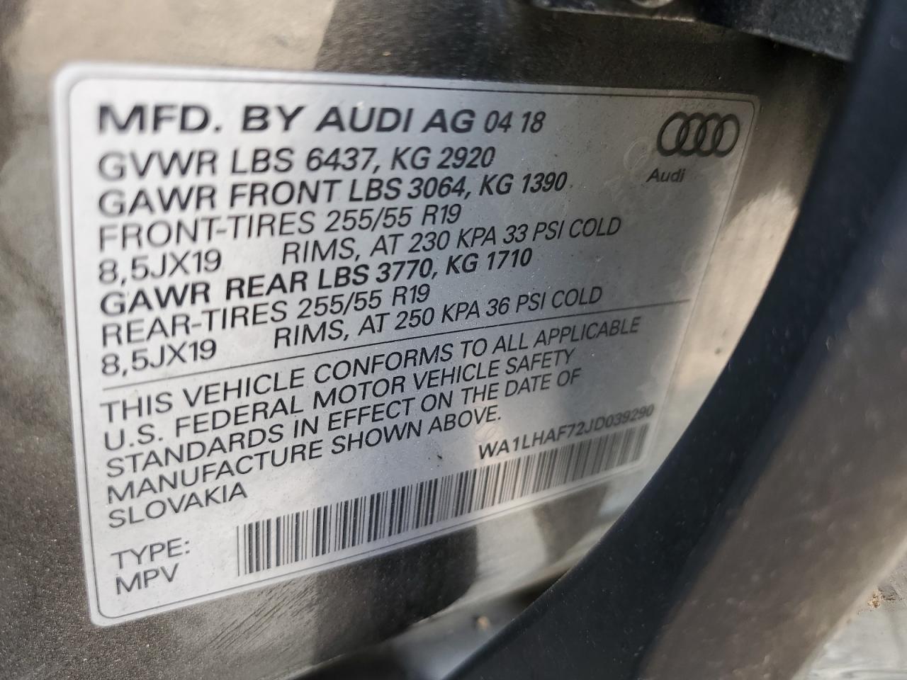 WA1LHAF72JD039290 2018 Audi Q7 Premium Plus