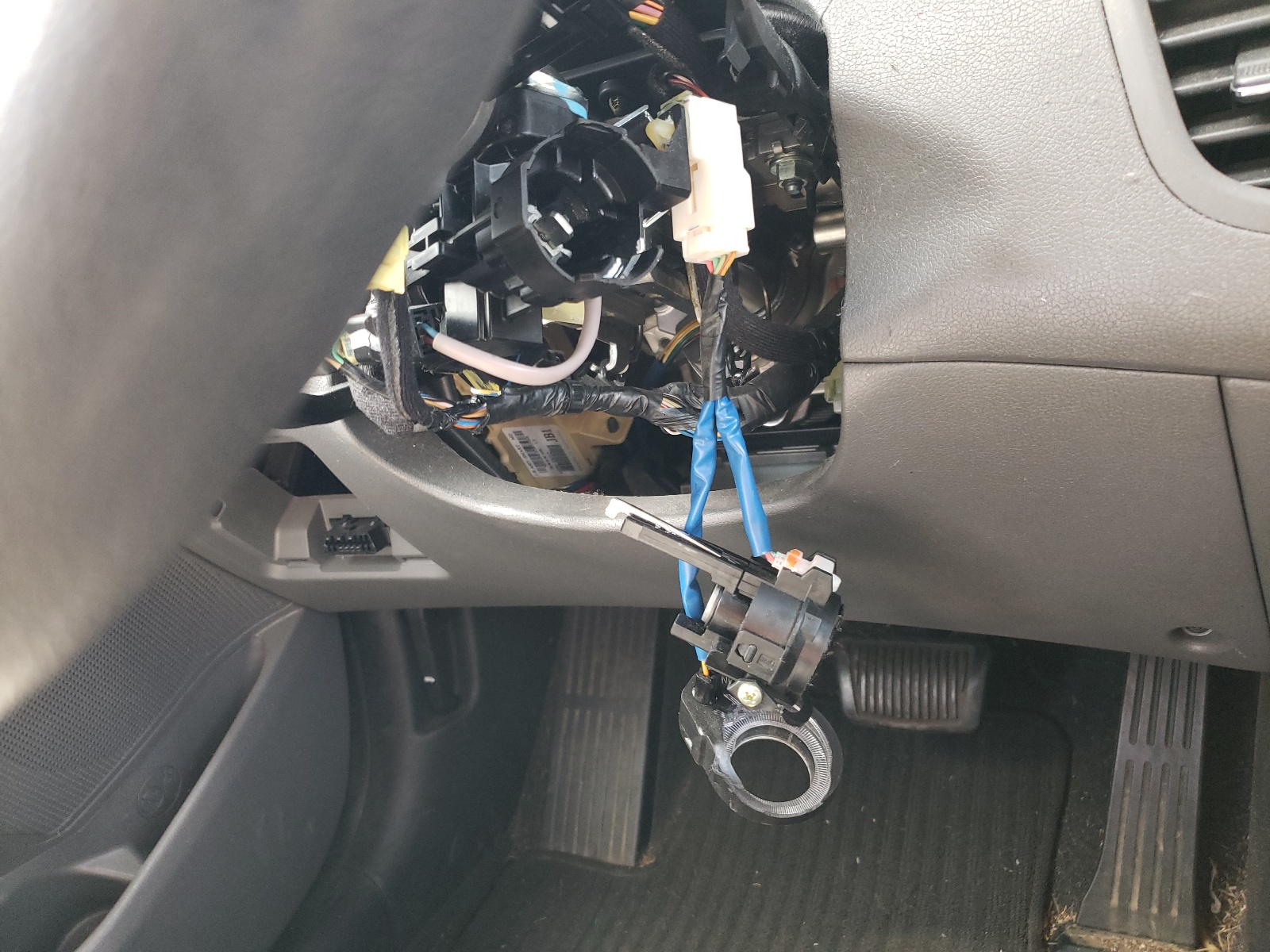 5NPDH4AE8DH418357 2013 Hyundai Elantra Gls