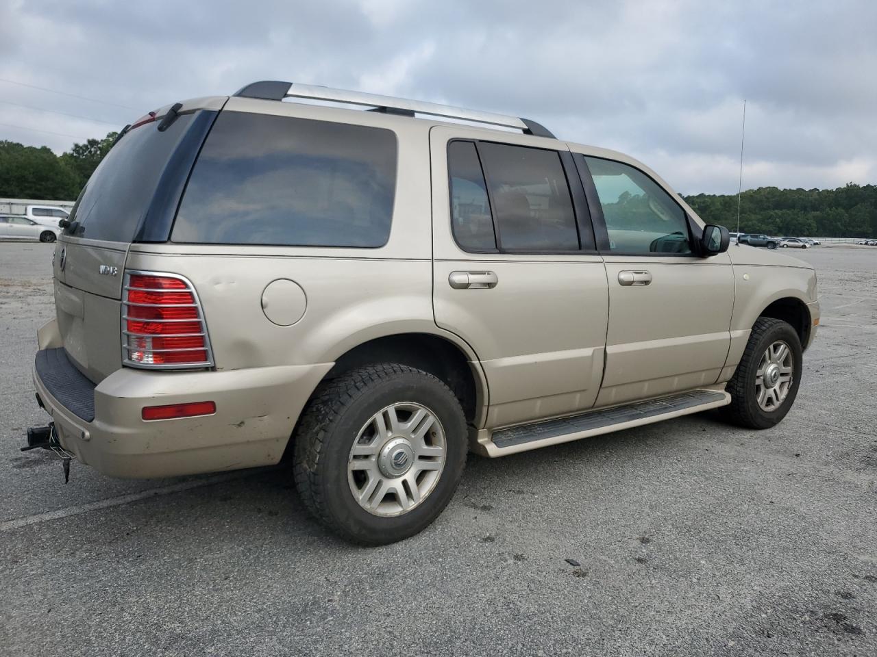 2005 Mercury Mountaineer - Image 3
