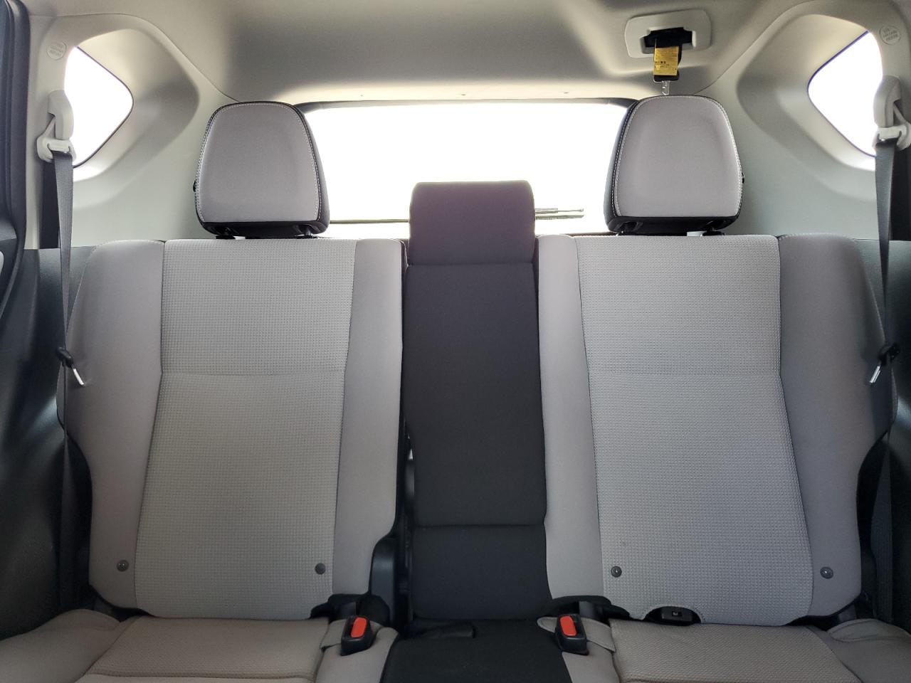 2017 Toyota Rav4 Xle VIN: JTMWFREVXHD093275 Lot: 66808344