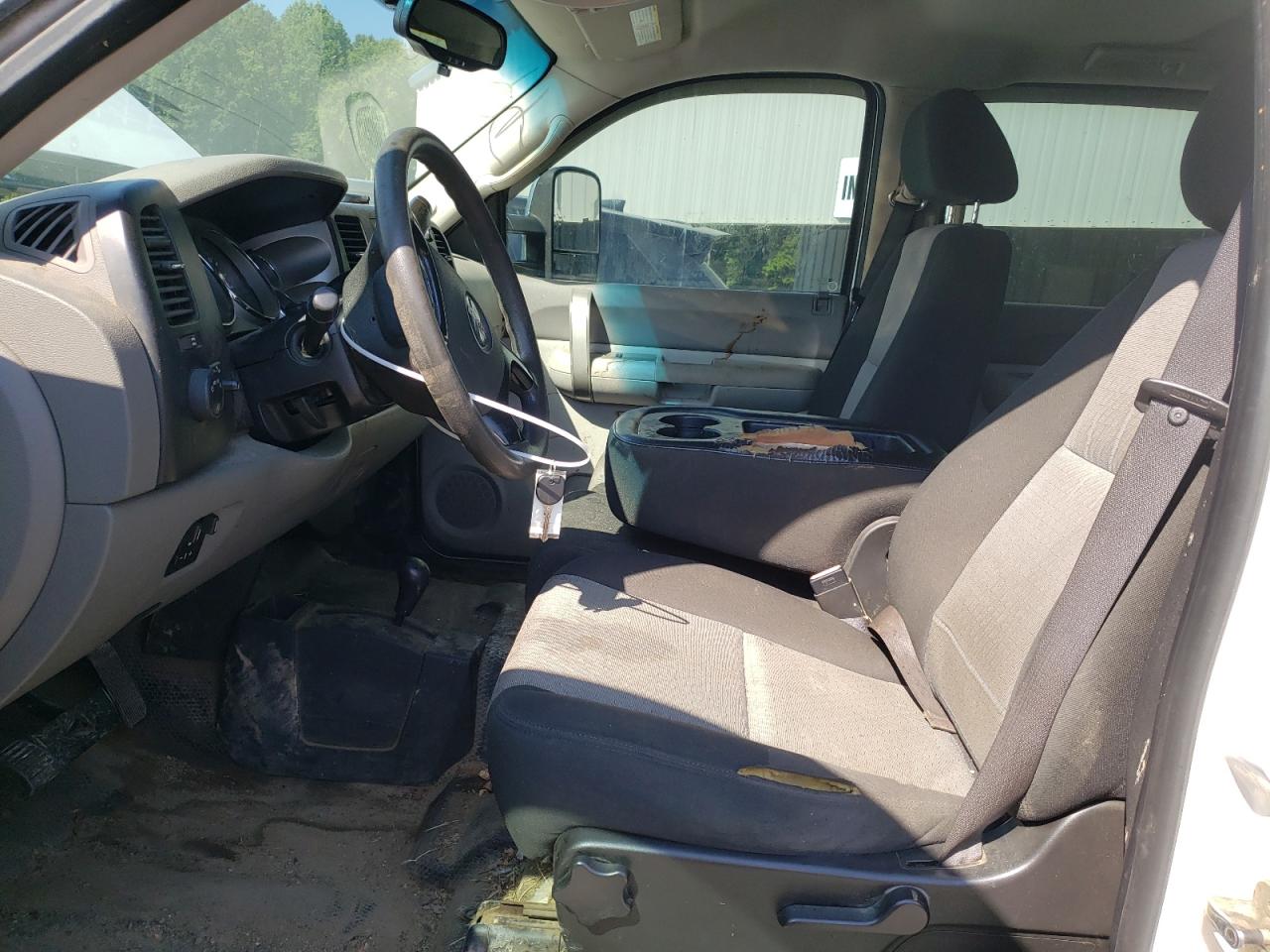 2008 GMC Sierra K2500 Heavy Duty VIN: 1GTHK23638F181998 Lot: 60590924