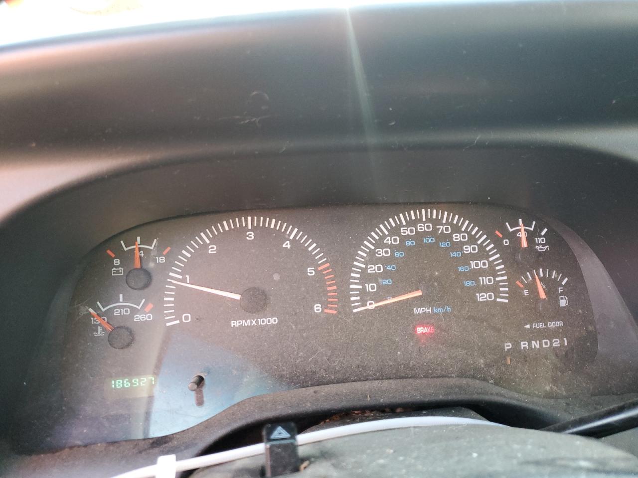 2000 Dodge Ram 1500 VIN: 3B7HC13Z9YG147516 Lot: 65989584