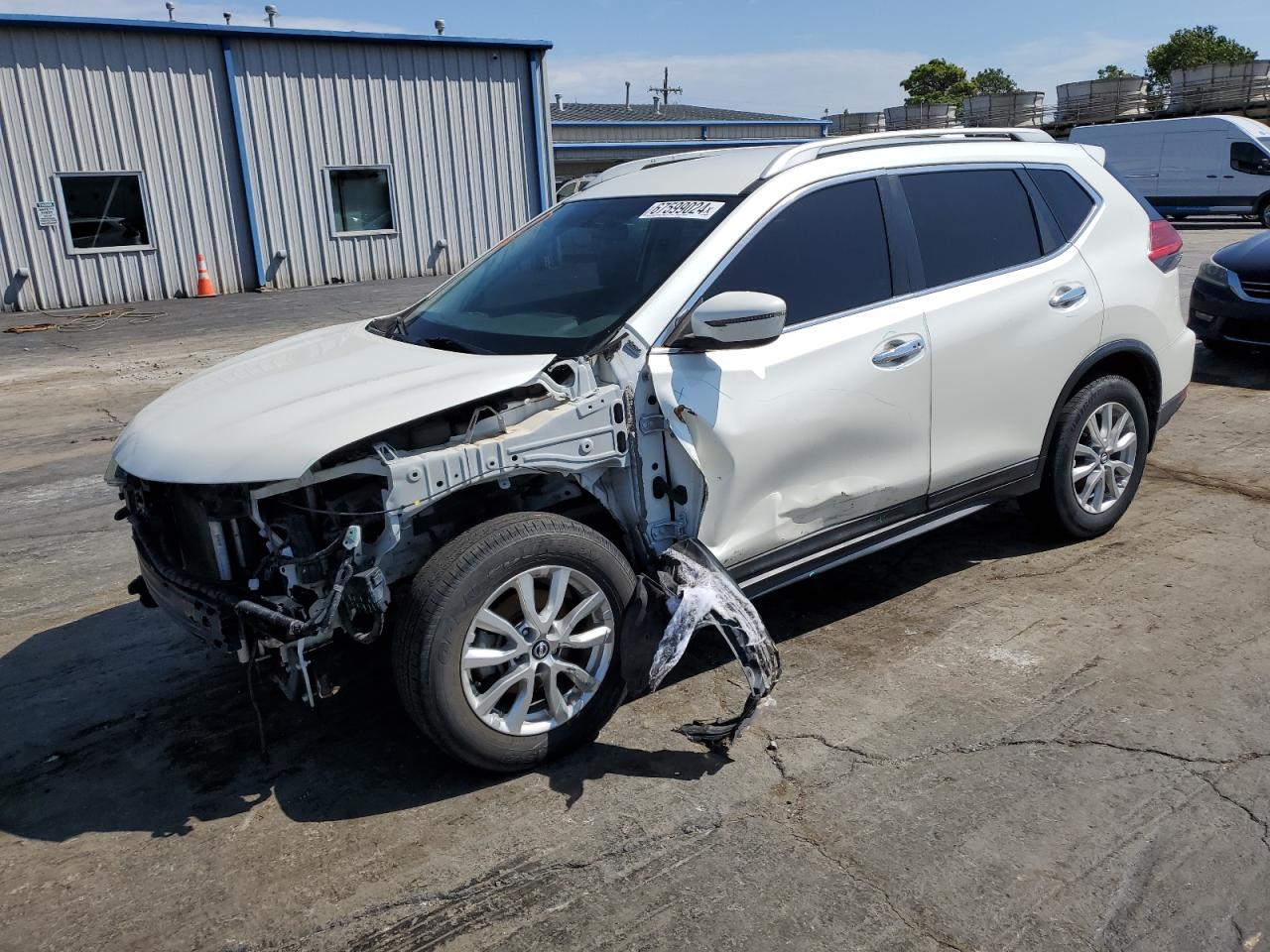 2017 Nissan Rogue - Image 1