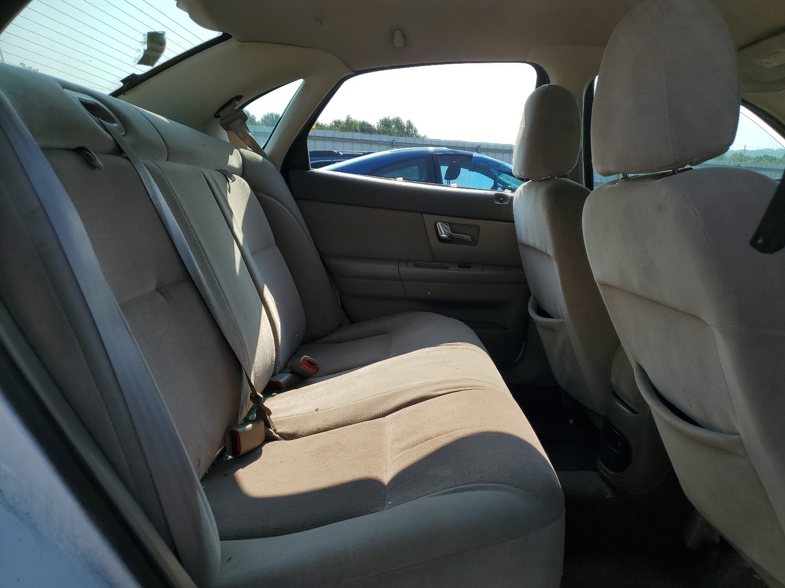 1FAFP55U21A288586 2001 Ford Taurus Ses