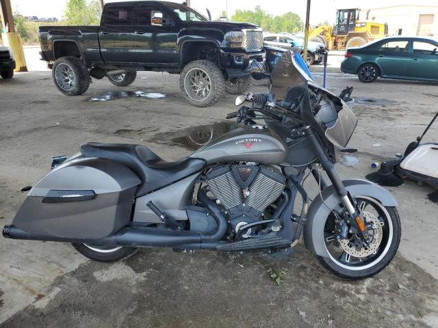 2015 Victory Motorcycles Cross Country 