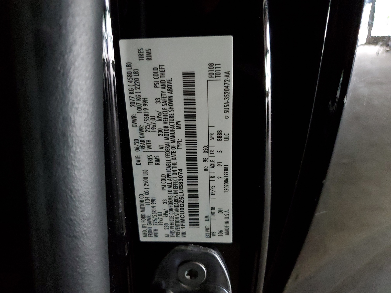 1FMCU0DZ5LUB83074 2020 Ford Escape Titanium