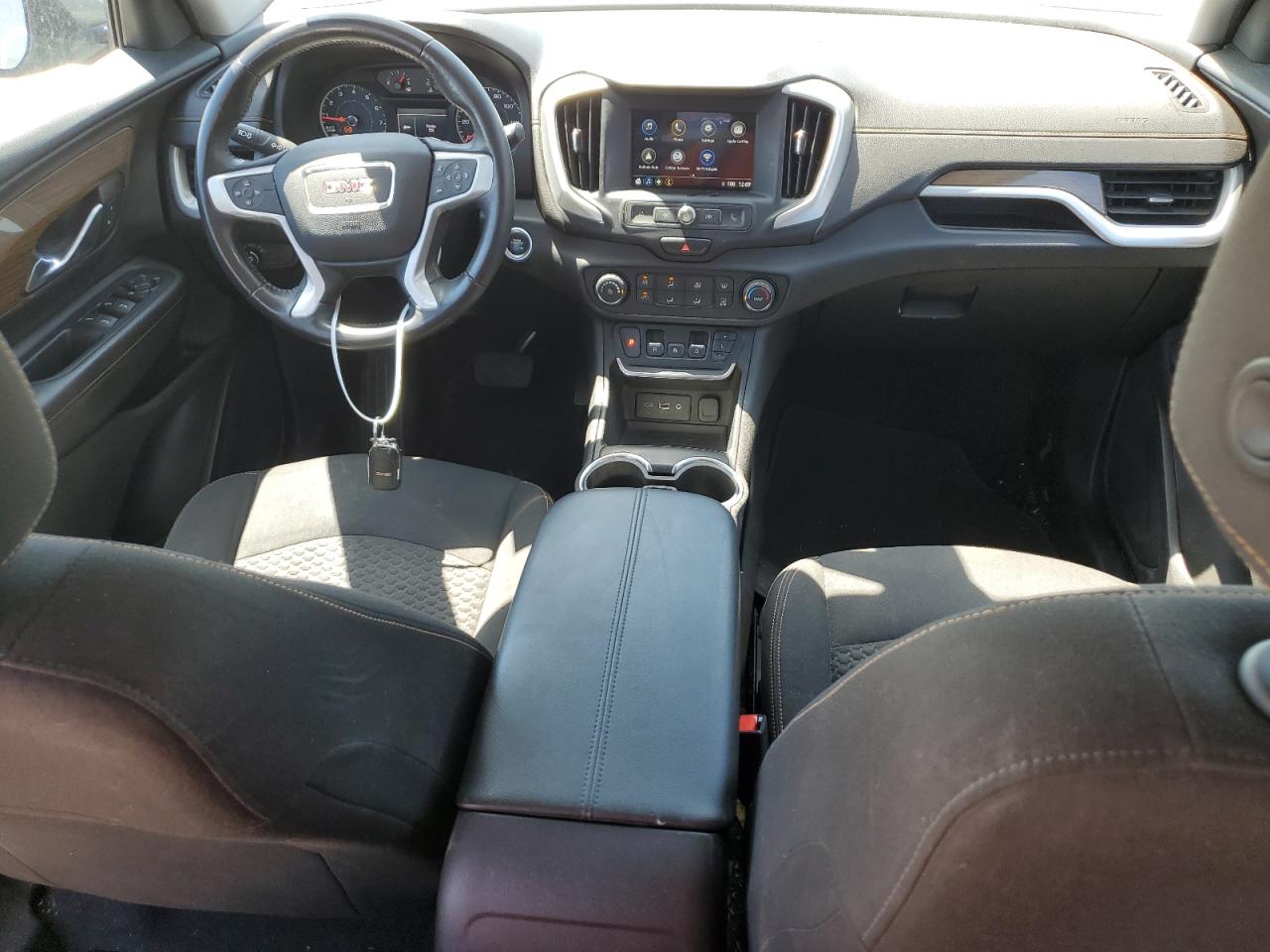 3GKALMEV9JL214100 2018 GMC Terrain Sle