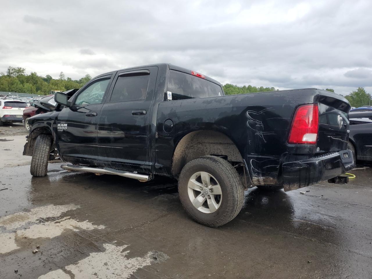 VIN 1C6RR7KT3KS569050 2019 RAM 1500 no.2