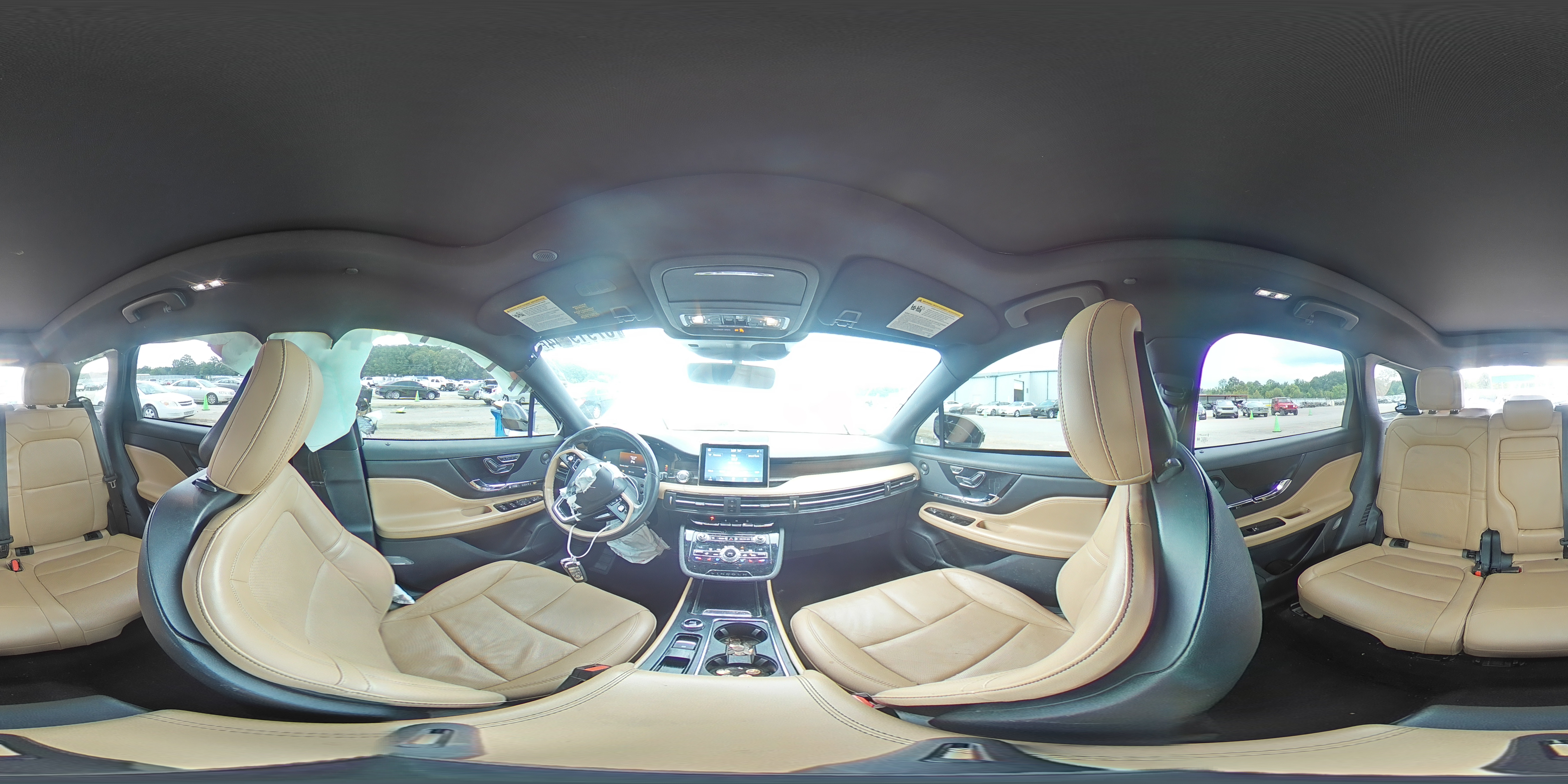 2020 Lincoln Corsair - Image 13