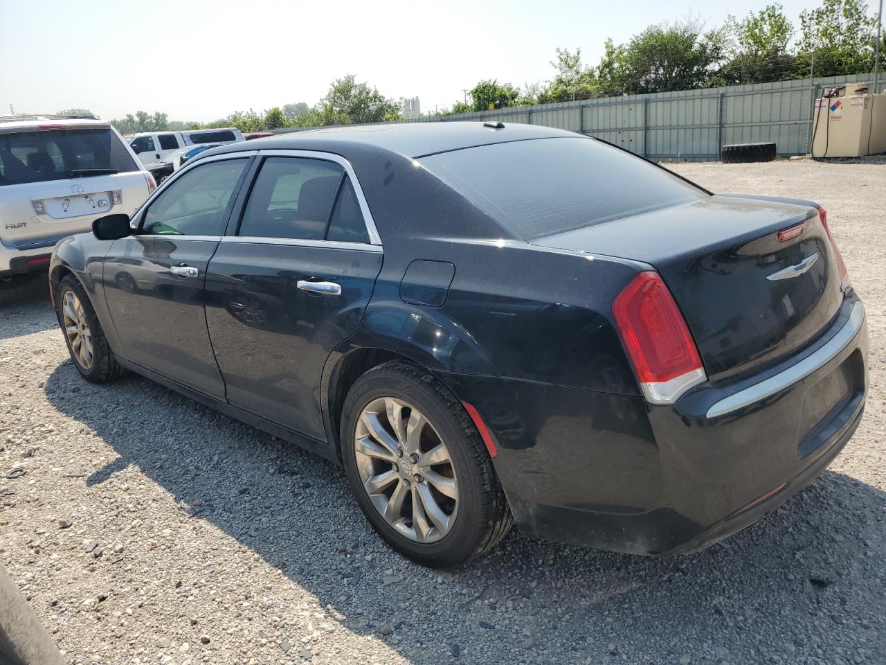2015 Chrysler 300 - Image 2