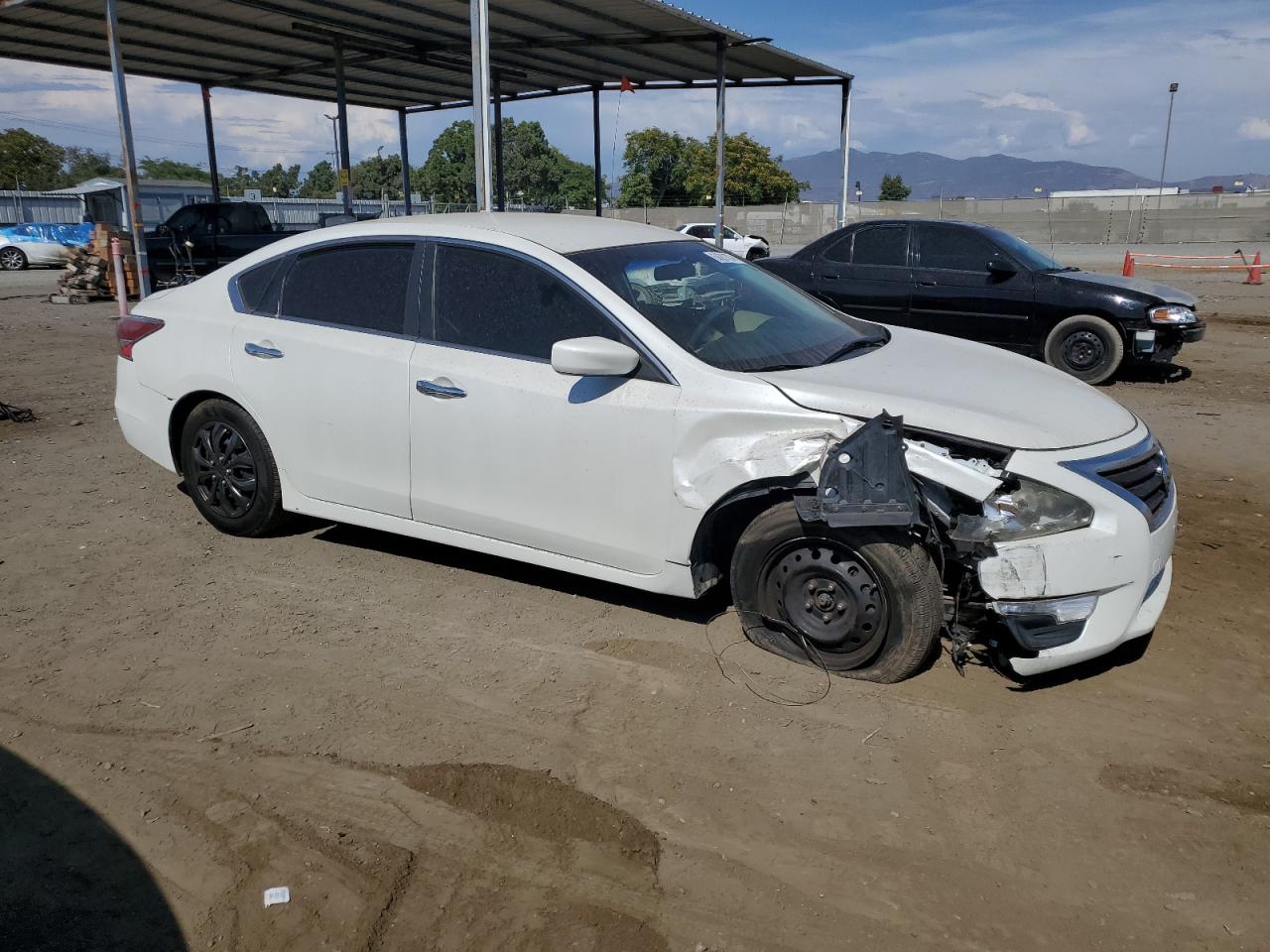2014 Nissan Altima - Image 4