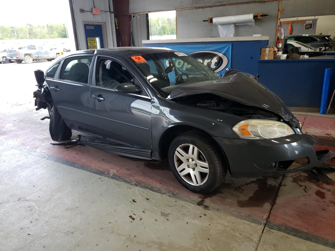 2011 Chevrolet Impala - Image 4