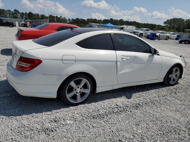 Купе MERCEDES-BENZ C-CLASS 2013 Белый