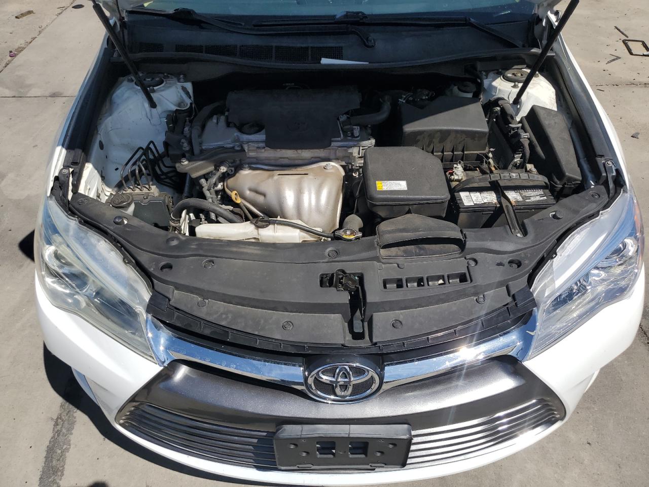 4T4BF1FK6GR557666 2016 Toyota Camry Le