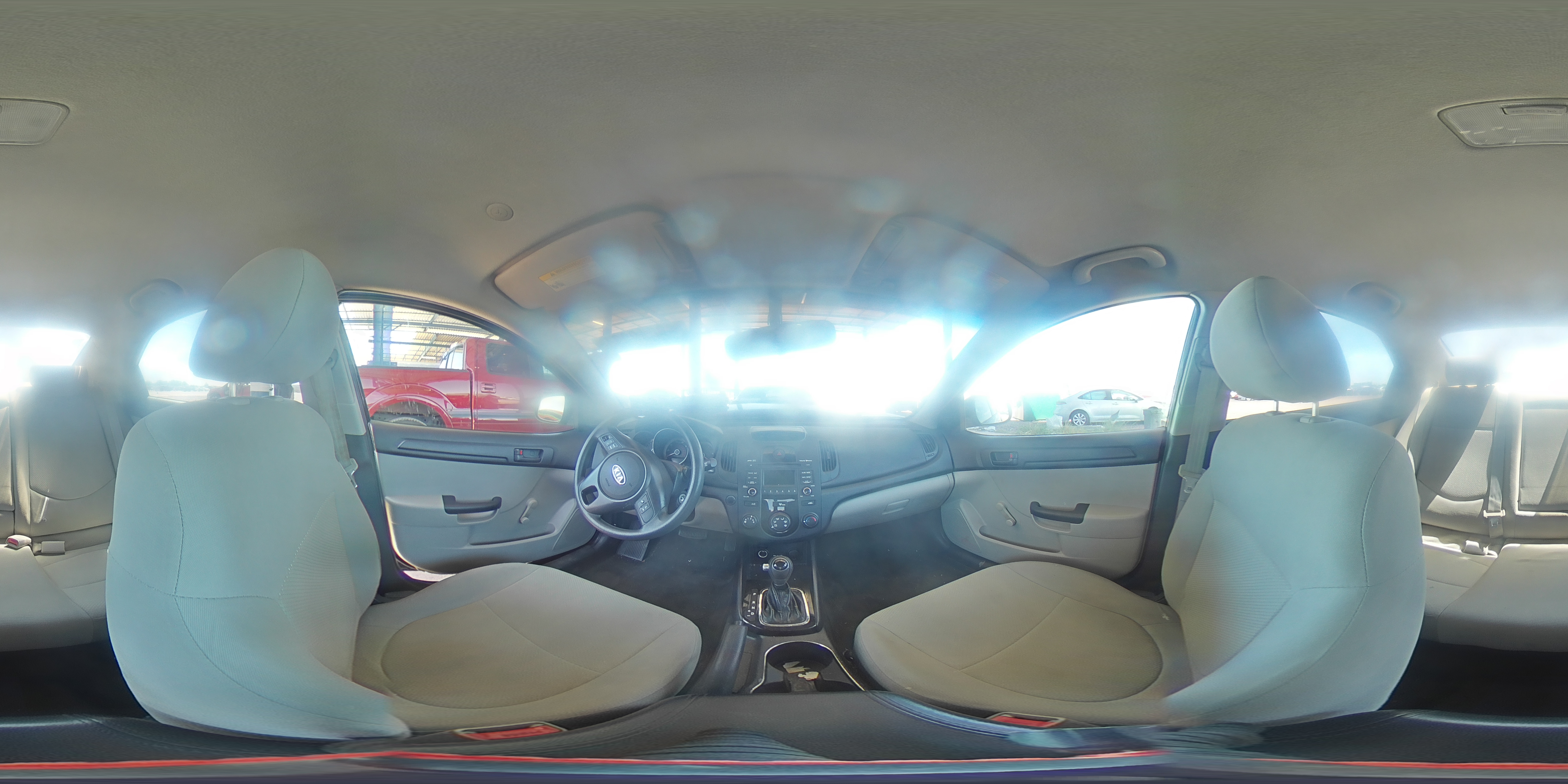 2012 Kia Forte - Image 13