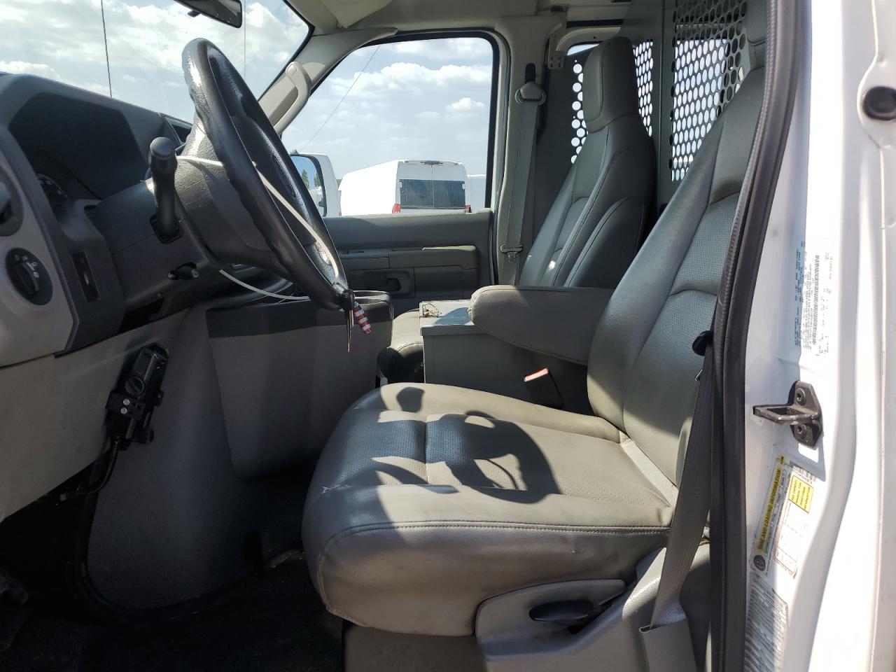 2009 Ford Econoline E350 Super Duty Van VIN: 1FTSS34PX9DA28728 Lot: 68966324