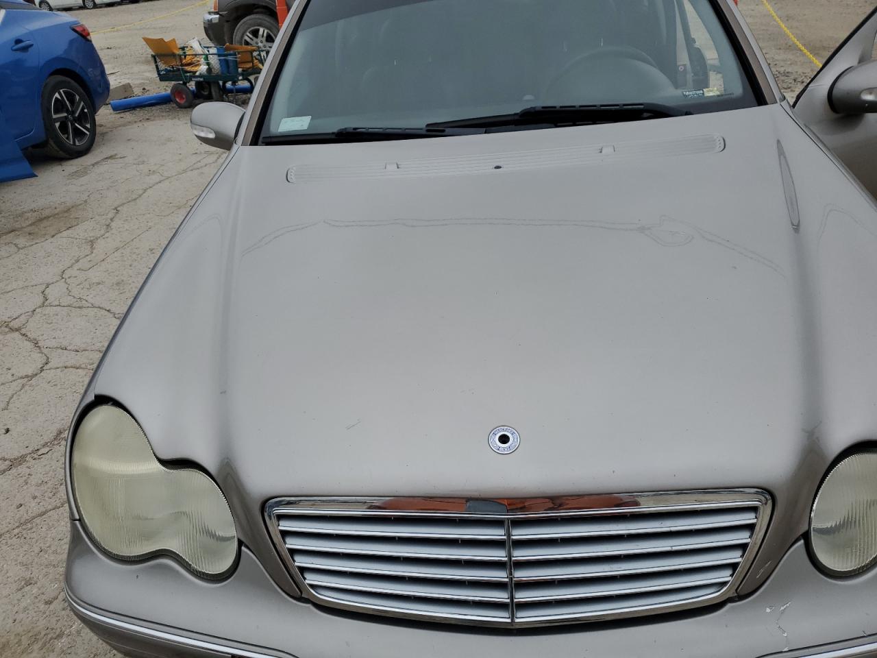 2004 Mercedes-Benz C 240 4Matic VIN: WDBRF81J44F477723 Lot: 66320294