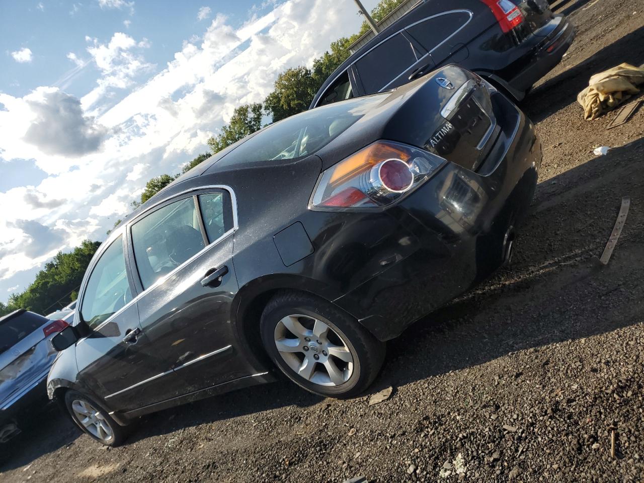 2008 Nissan Altima - Image 2