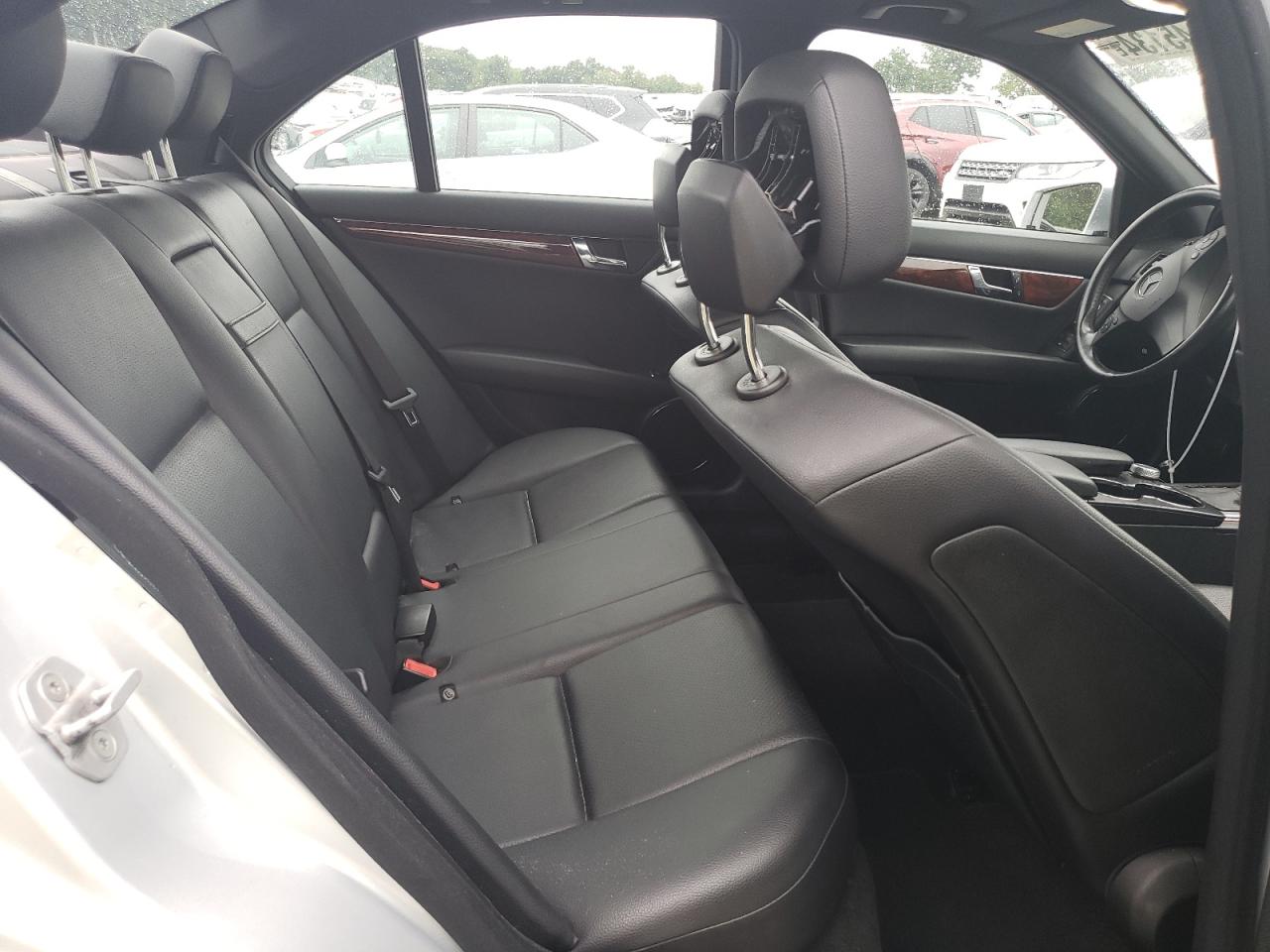 2011 Mercedes-Benz C 300 4Matic VIN: WDDGF8BB9BR155337 Lot: 65345134