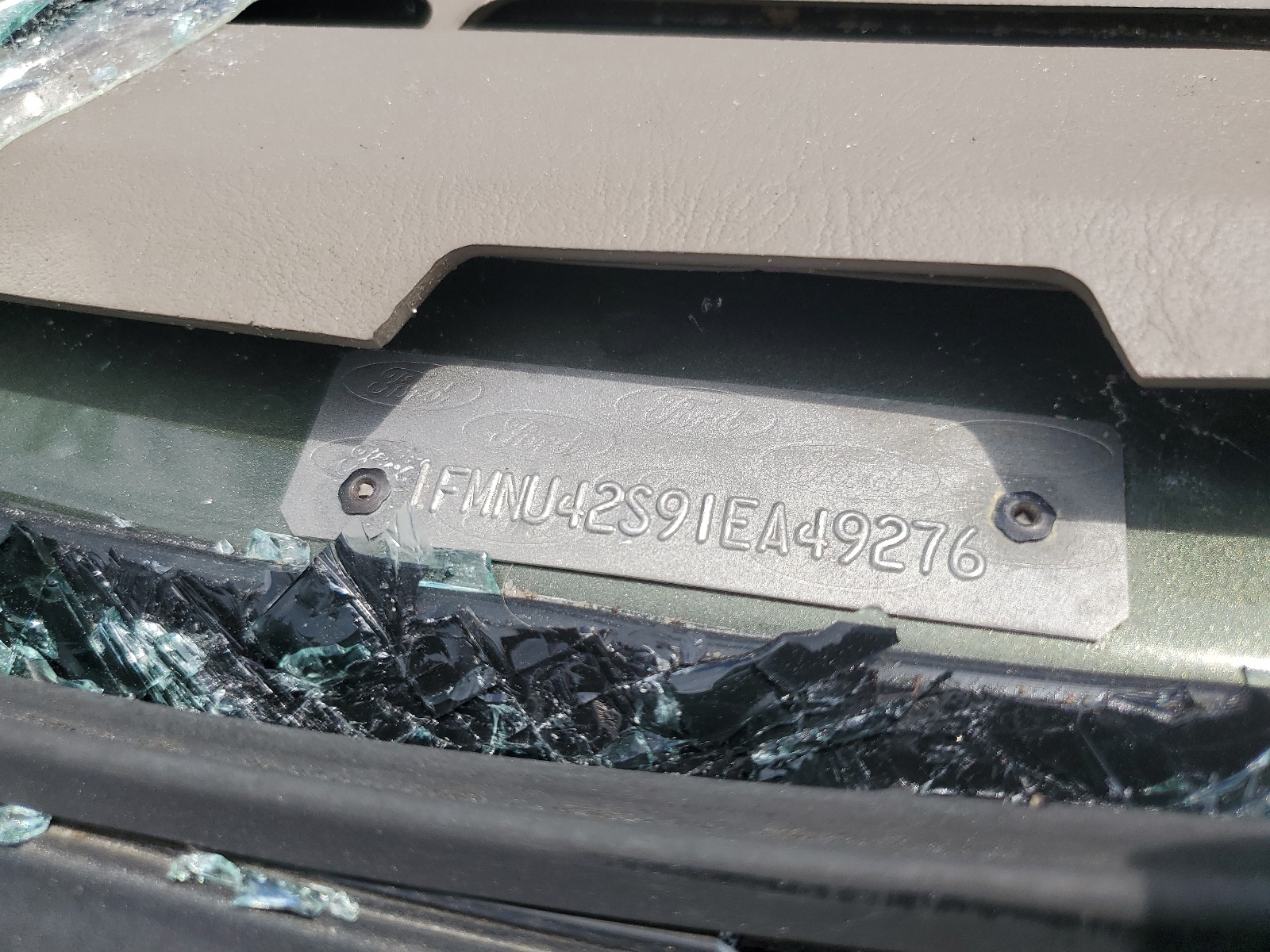 1FMNU42S91EA49276 2001 Ford Excursion Limited