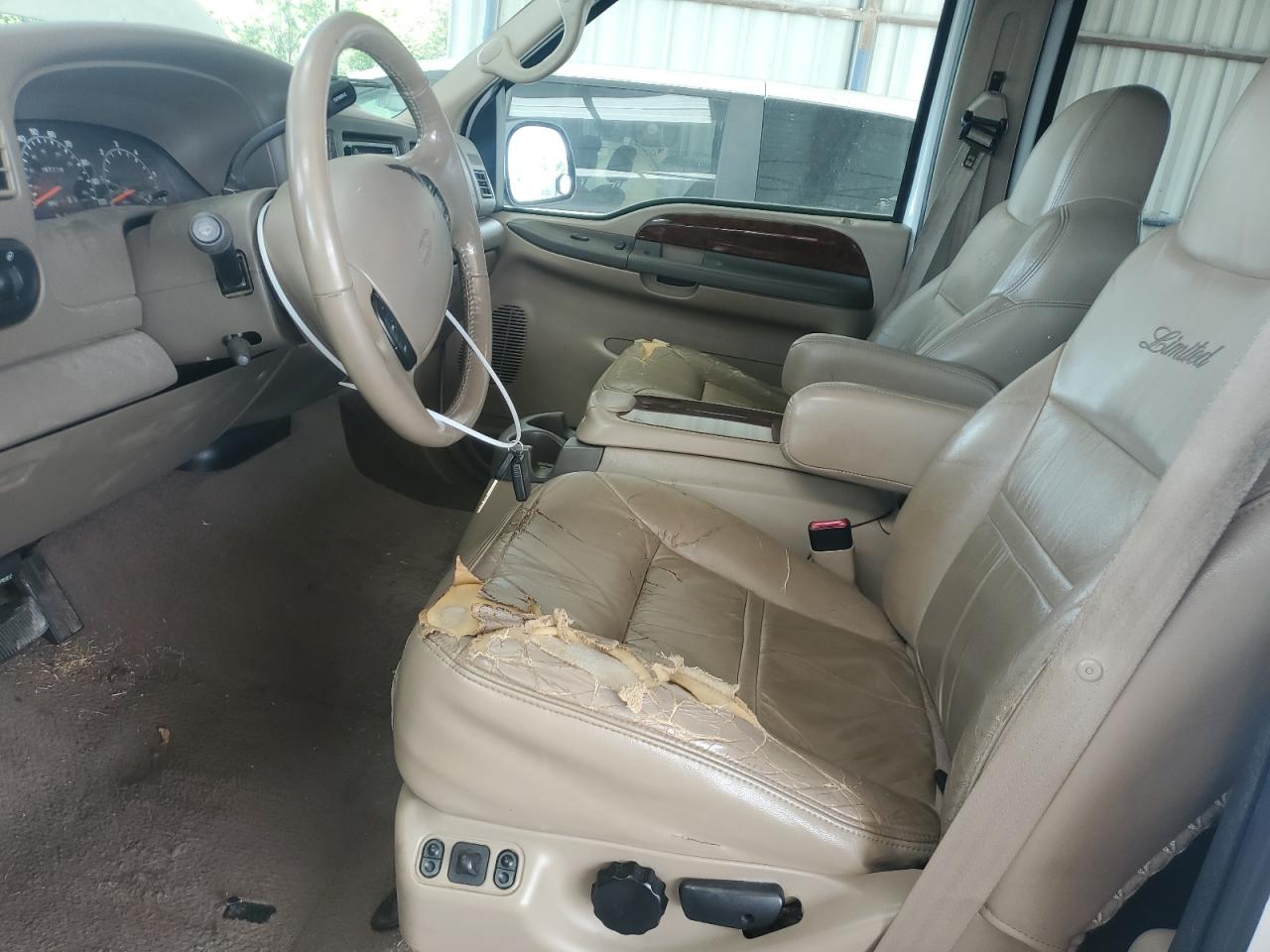 2000 Ford Excursion Limited VIN: 1FMNU42L9YED83942 Lot: 68392574