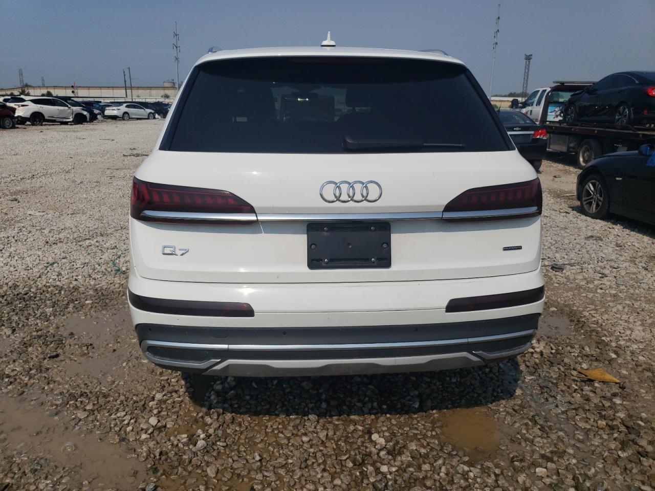 WA1AXAF79LD010379 2020 Audi Q7 Premium