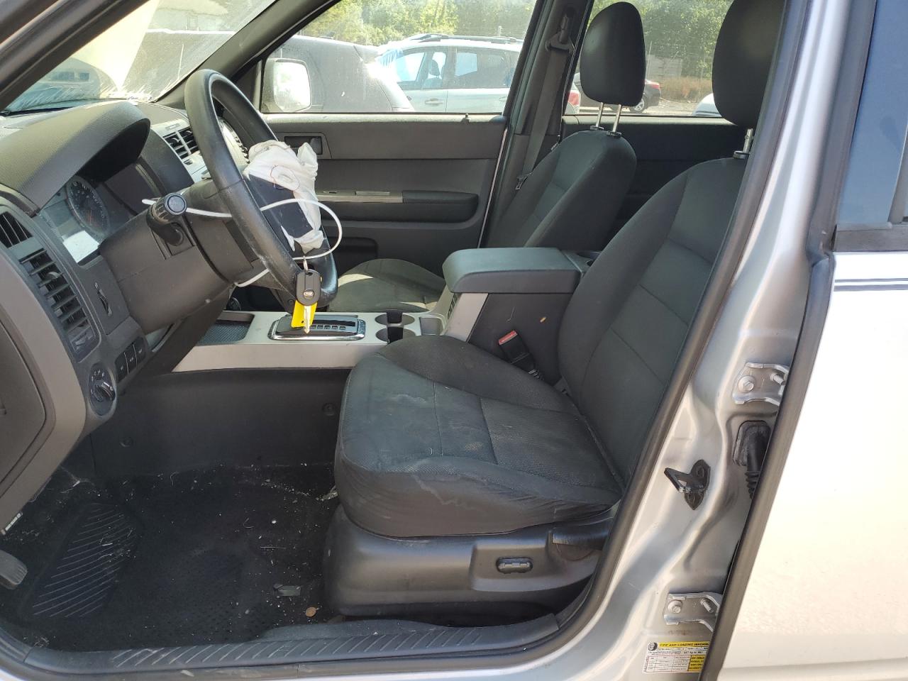 2008 Ford Escape - Image 7