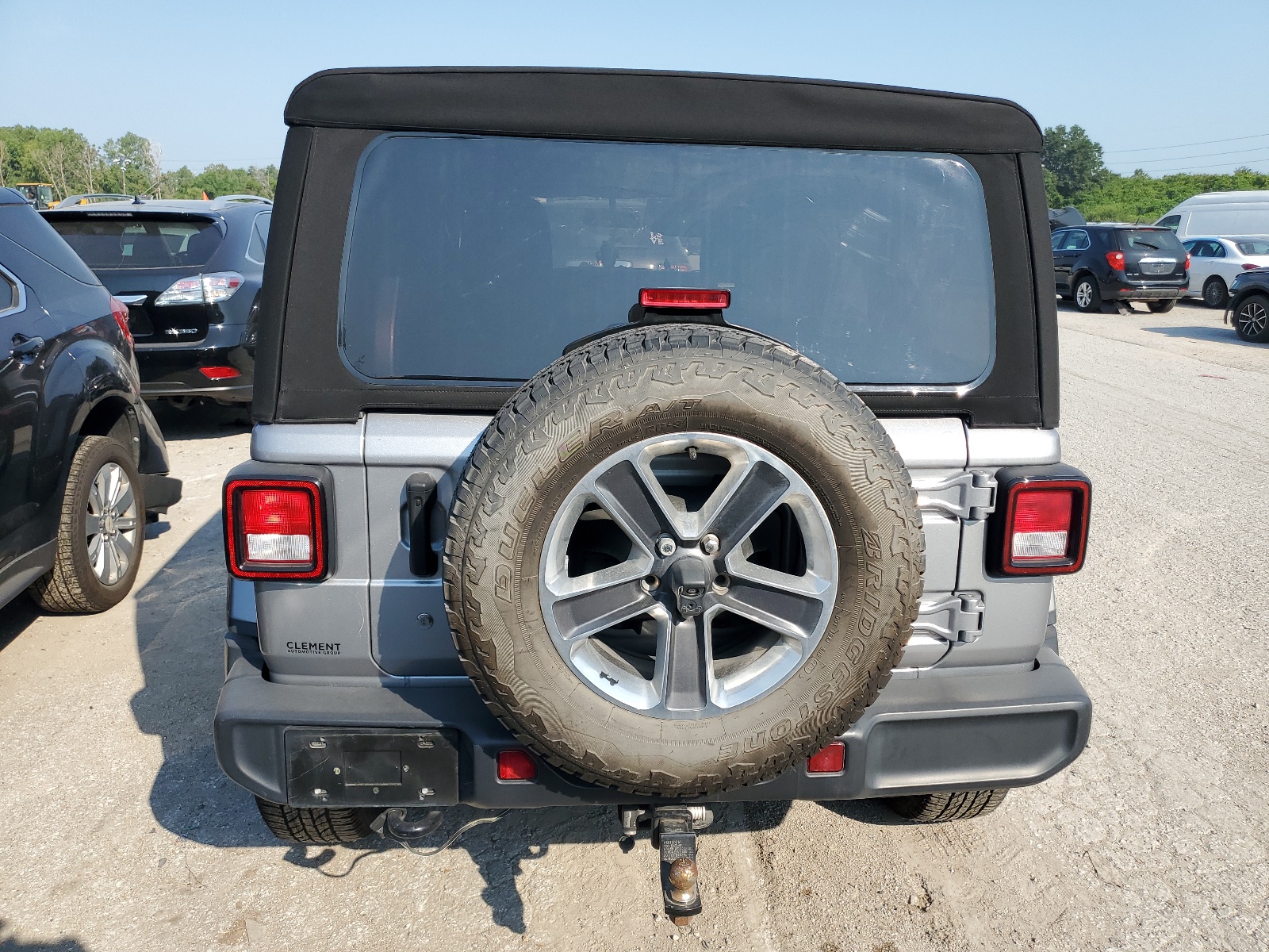 1C4HJXEG9KW548593 2019 Jeep Wrangler Unlimited Sahara