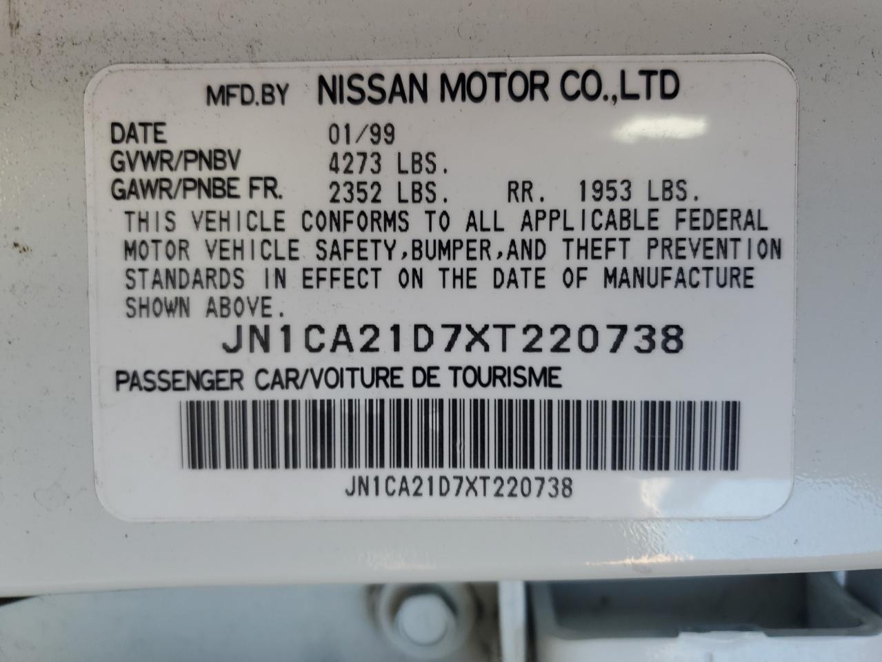 JN1CA21D7XT220738 1999 Nissan Maxima Gle