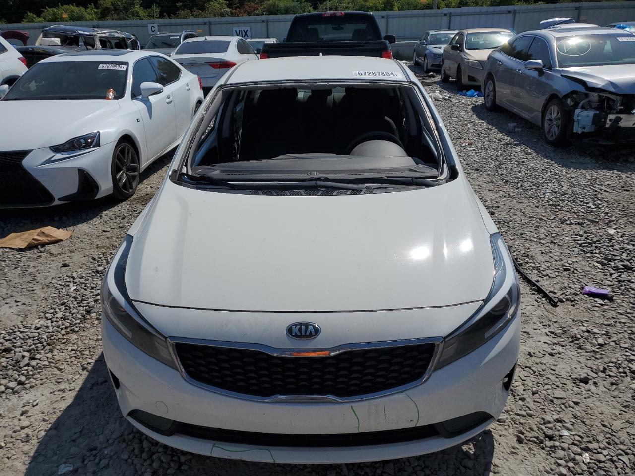 2017 Kia Forte - Image 5