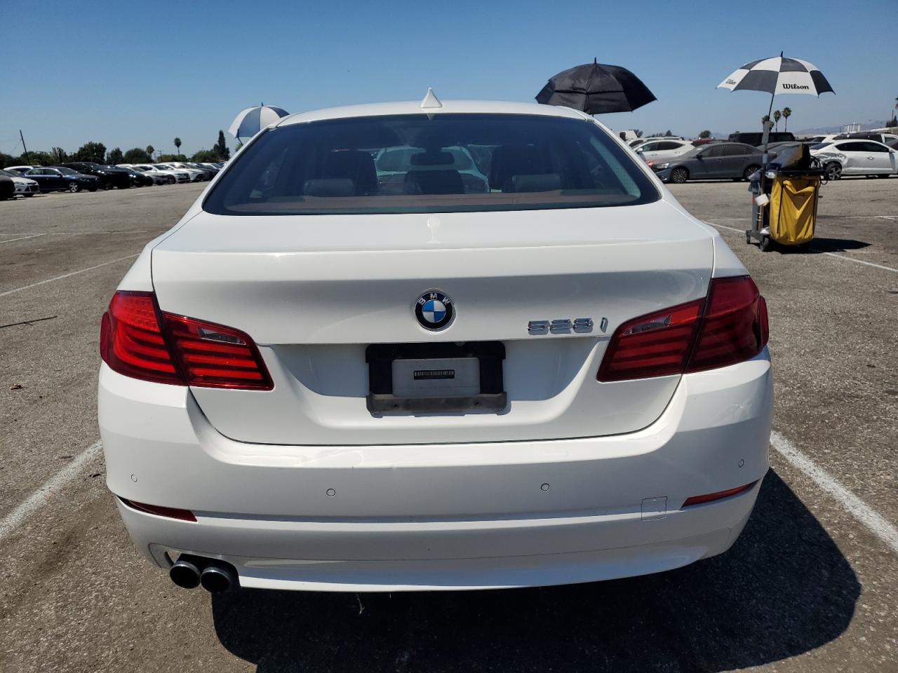 2011 BMW 528 I VIN: WBAFR1C59BC741145 Lot: 69434104