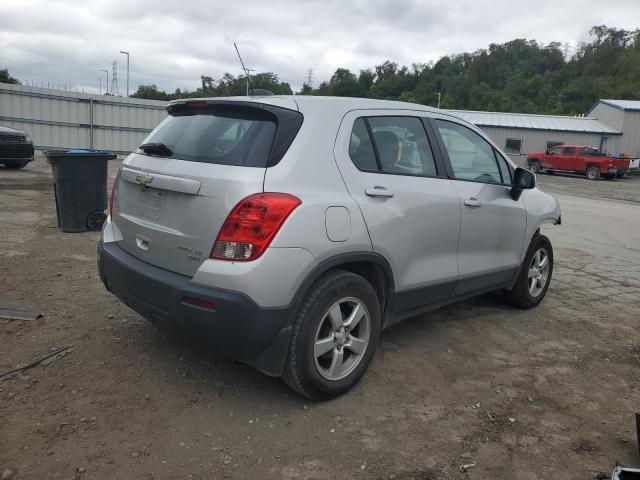 Паркетники CHEVROLET TRAX 2016 Серебристый