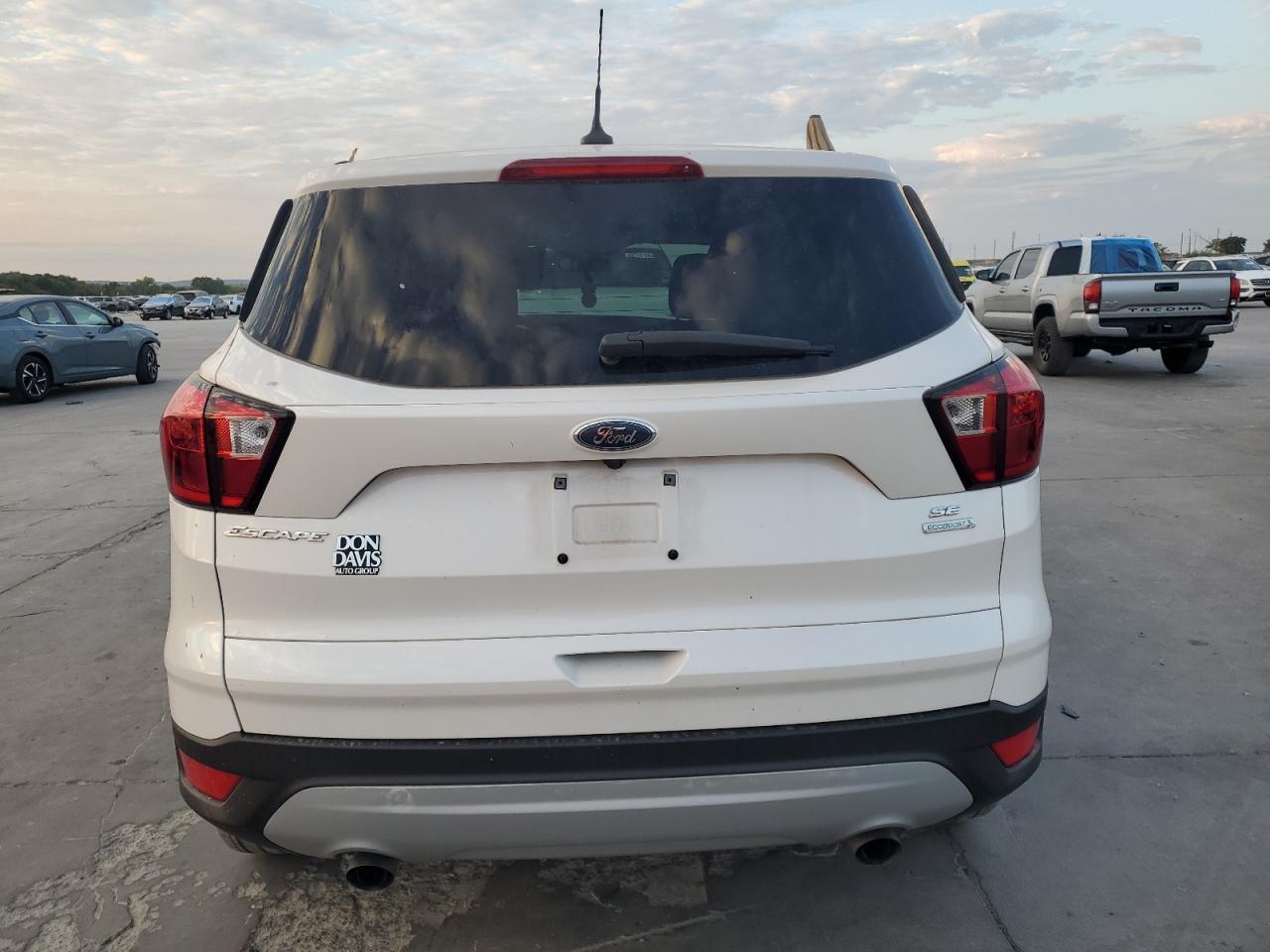 2019 Ford Escape Se VIN: 1FMCU0GD0KUA71152 Lot: 68513984