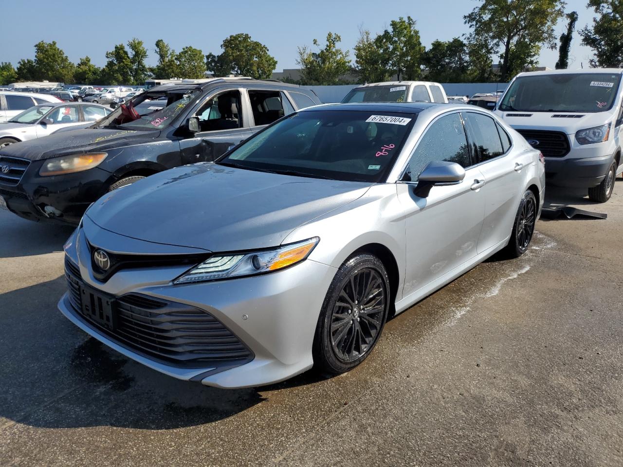 4T1B11HKXJU047706 2018 TOYOTA CAMRY - Image 1