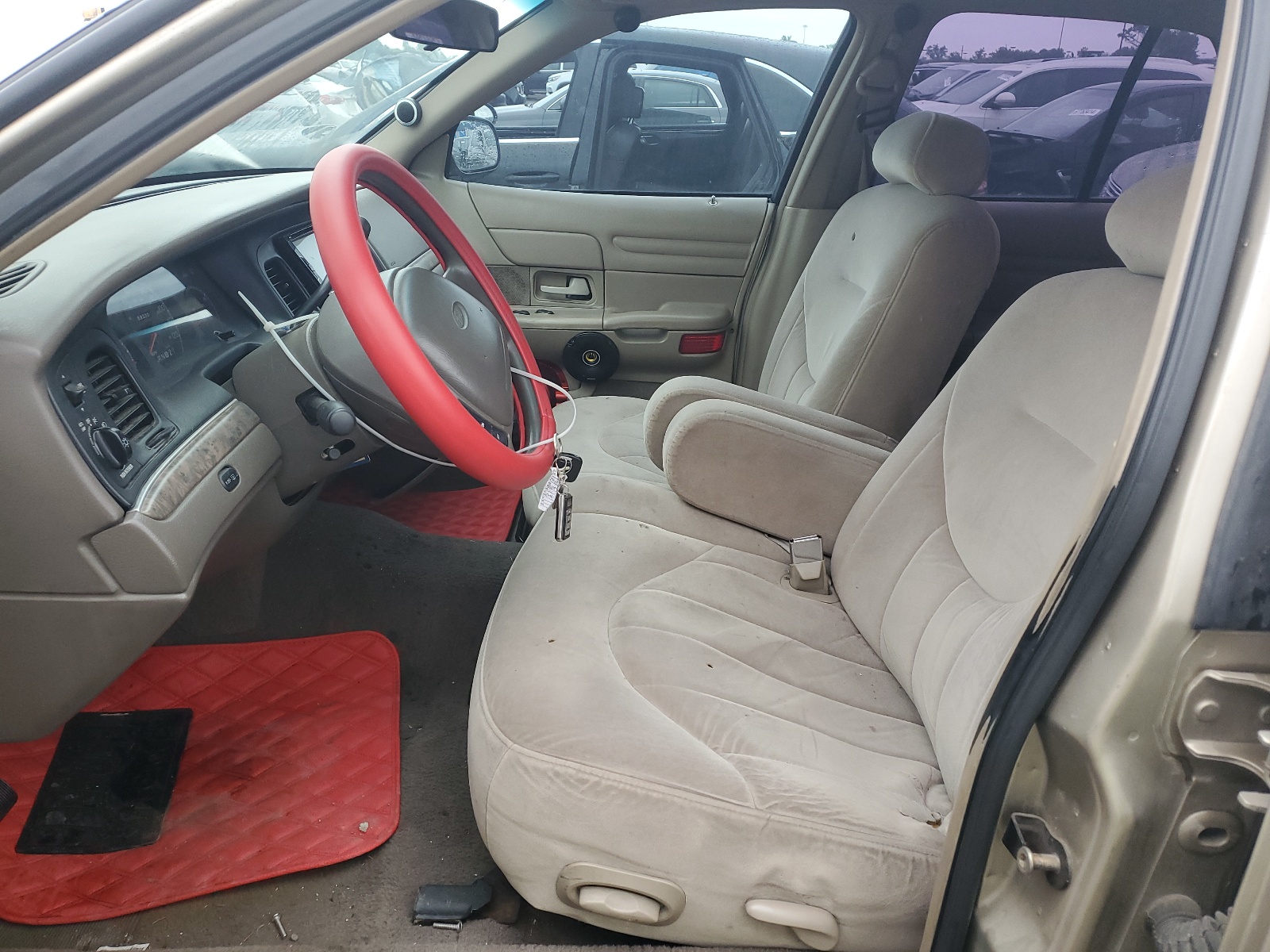 2FAFP73W1XX154619 1999 Ford Crown Victoria