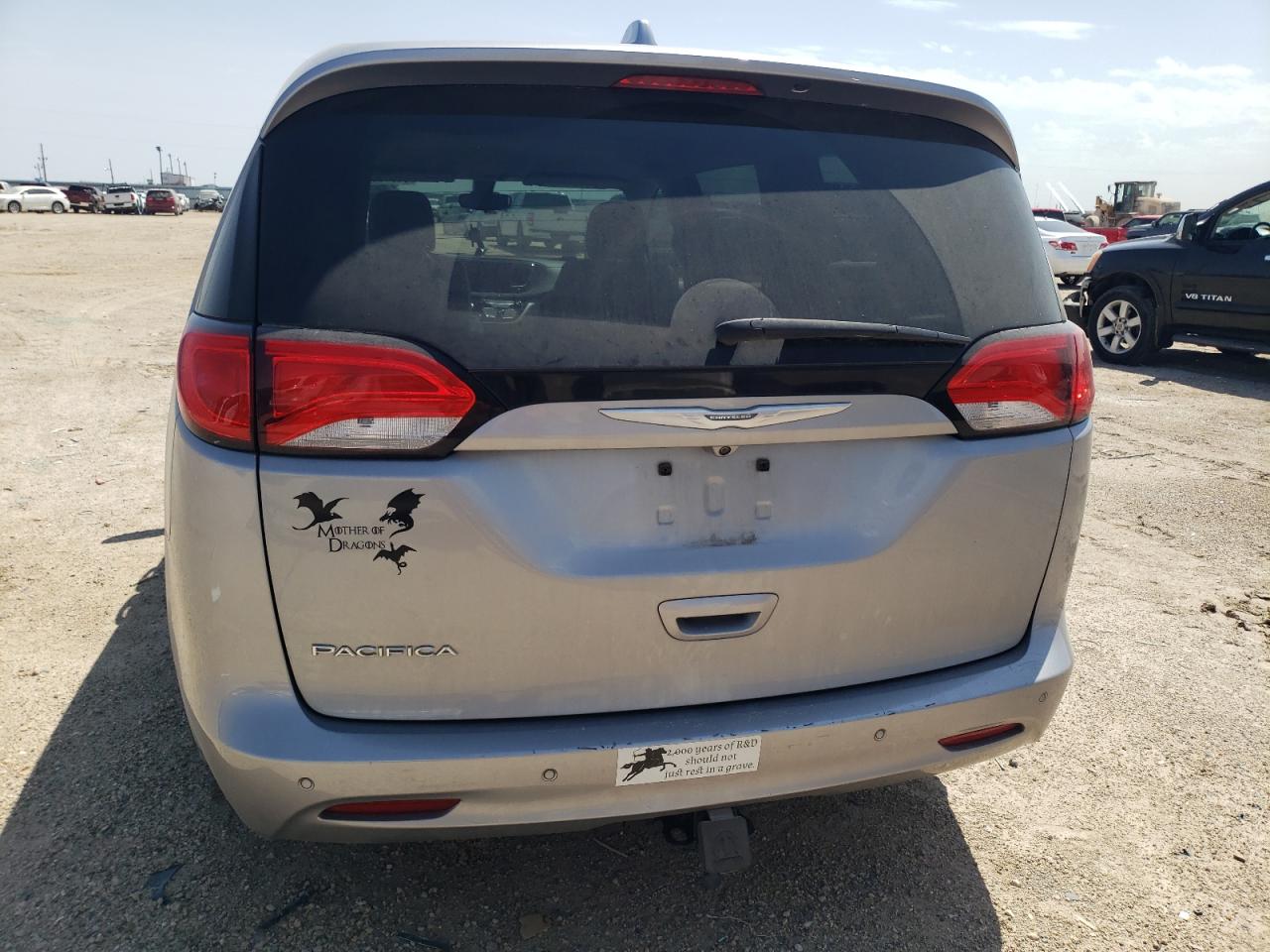 2017 Chrysler Pacifica Touring VIN: 2C4RC1DG1HR523847 Lot: 64712924