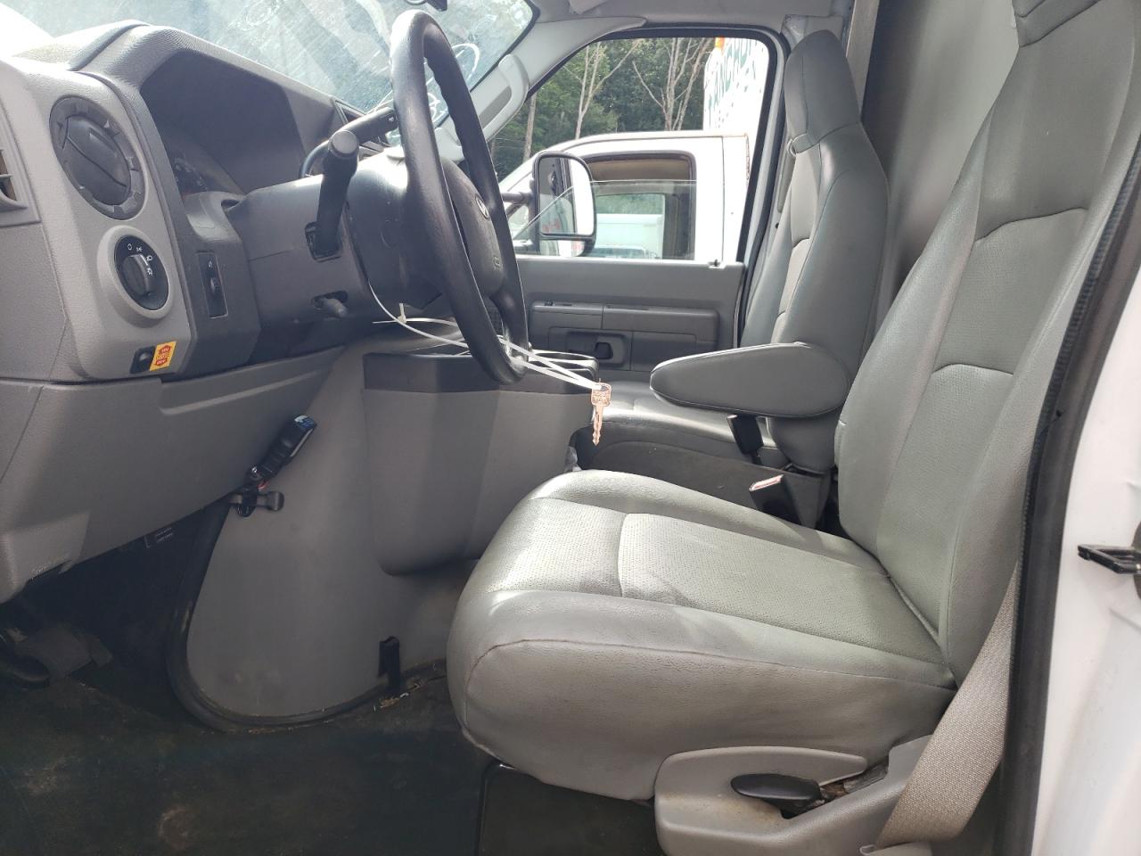 2019 Ford Econoline E450 Super Duty Cutaway Van VIN: 1FDXE4FSXKDC33438 Lot: 59511114