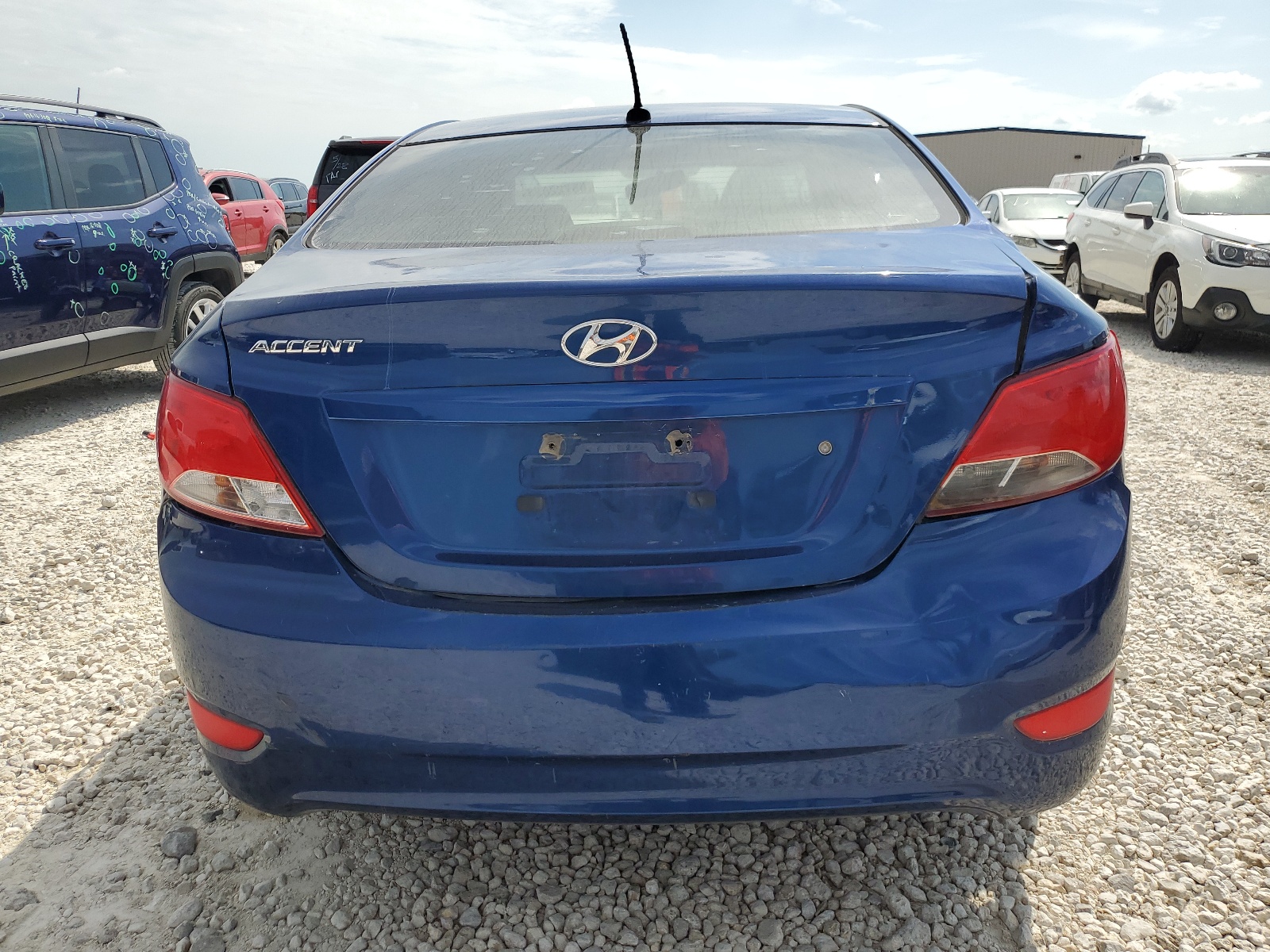 2015 Hyundai Accent Gls vin: KMHCT4AE5FU883693