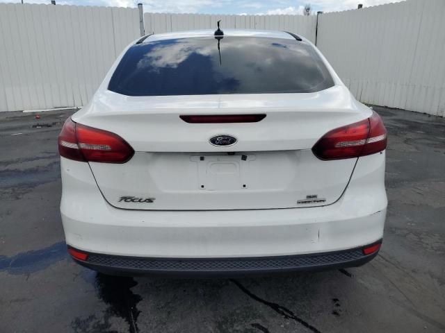  FORD FOCUS 2016 Biały
