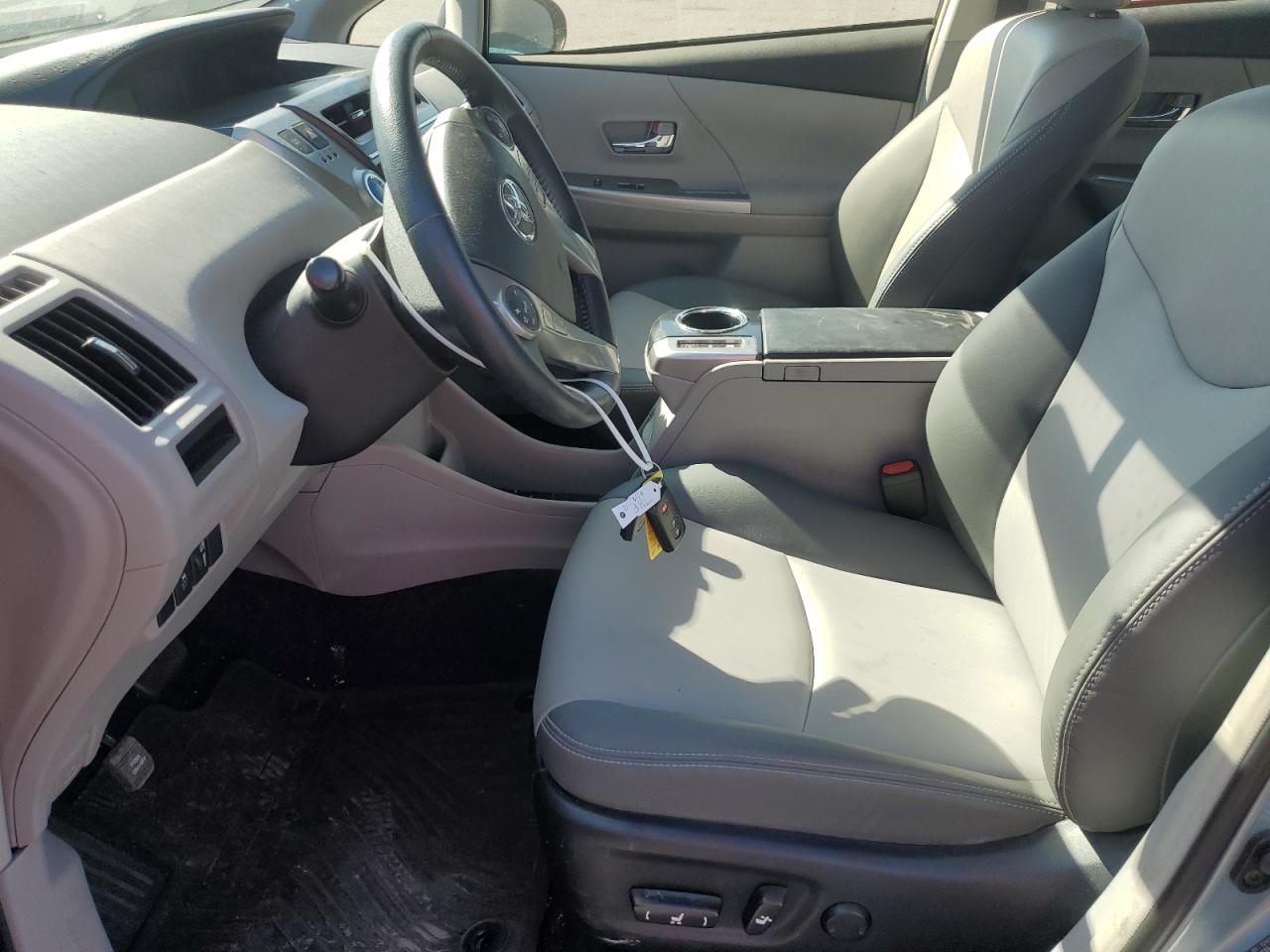 2016 Toyota Prius V VIN: JTDZN3EU9GJ048915 Lot: 65623754