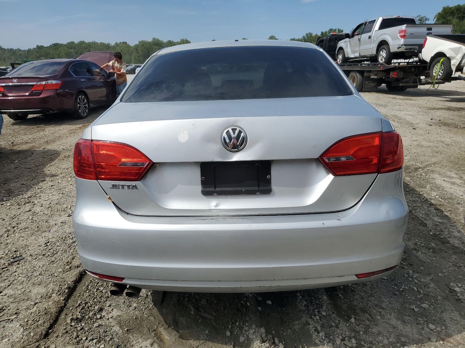 2014 Volkswagen Jetta Base vin: 3VW2K7AJ6EM404036