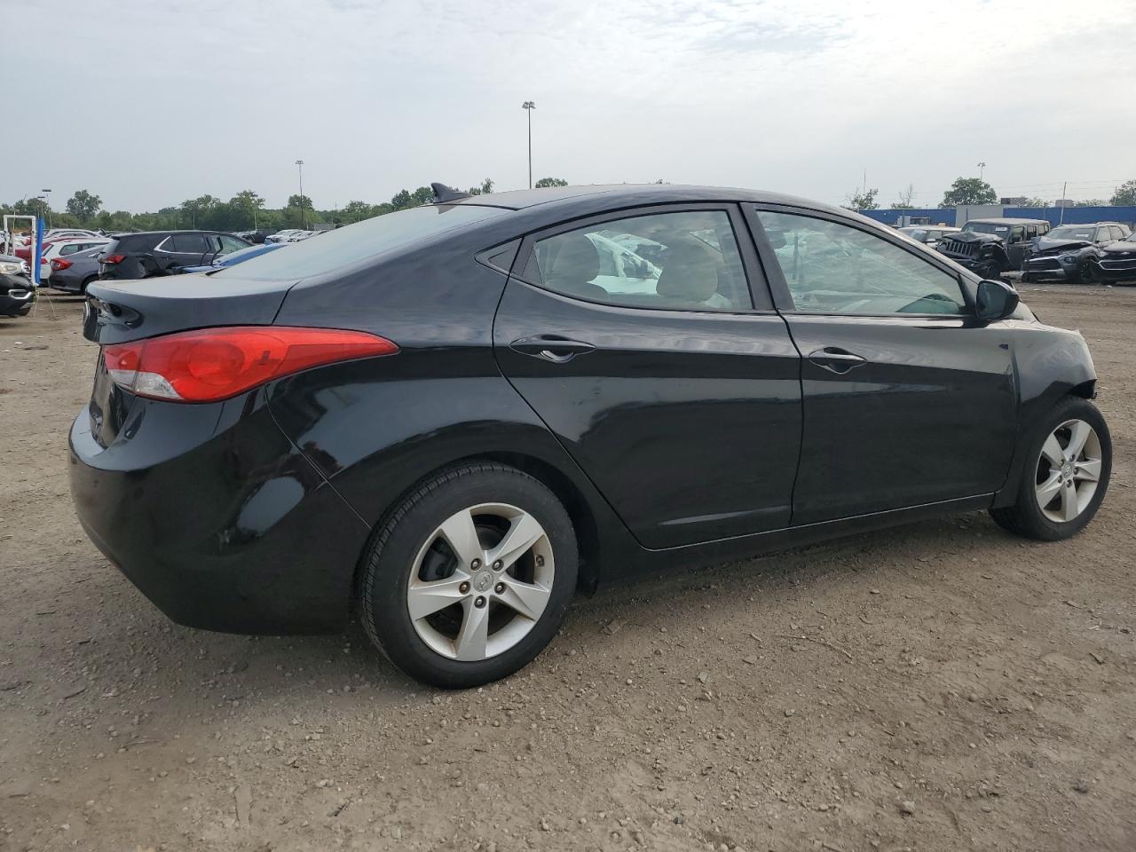 KMHDH4AE6DU533346 2013 Hyundai Elantra Gls