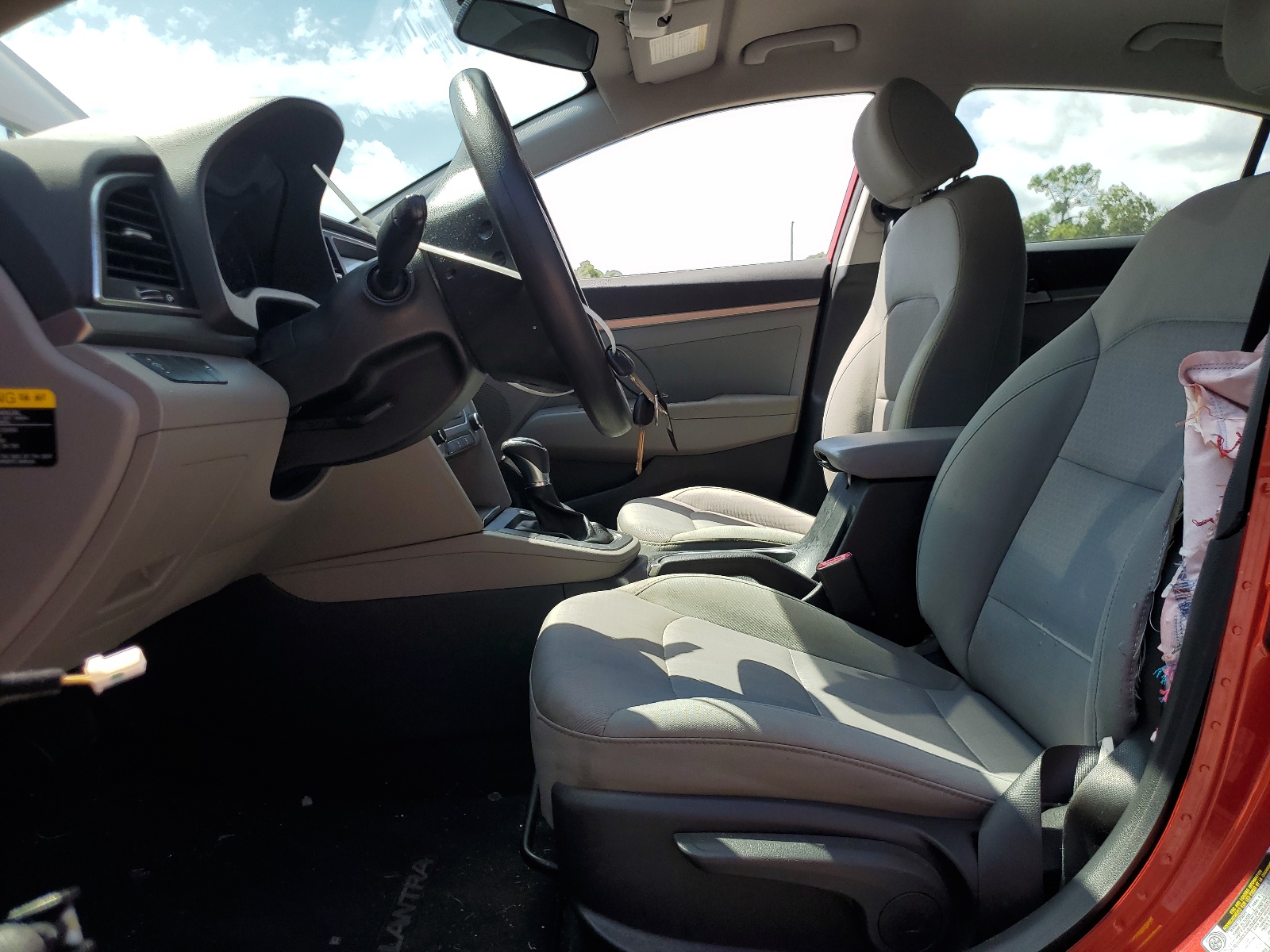 5NPD84LF7HH080851 2017 Hyundai Elantra Se