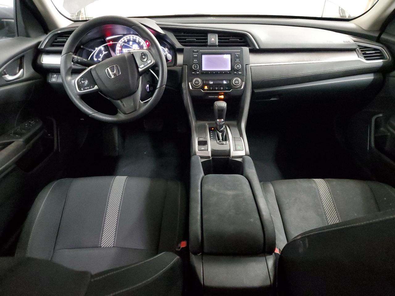 19XFC2F57GE031408 2016 Honda Civic Lx