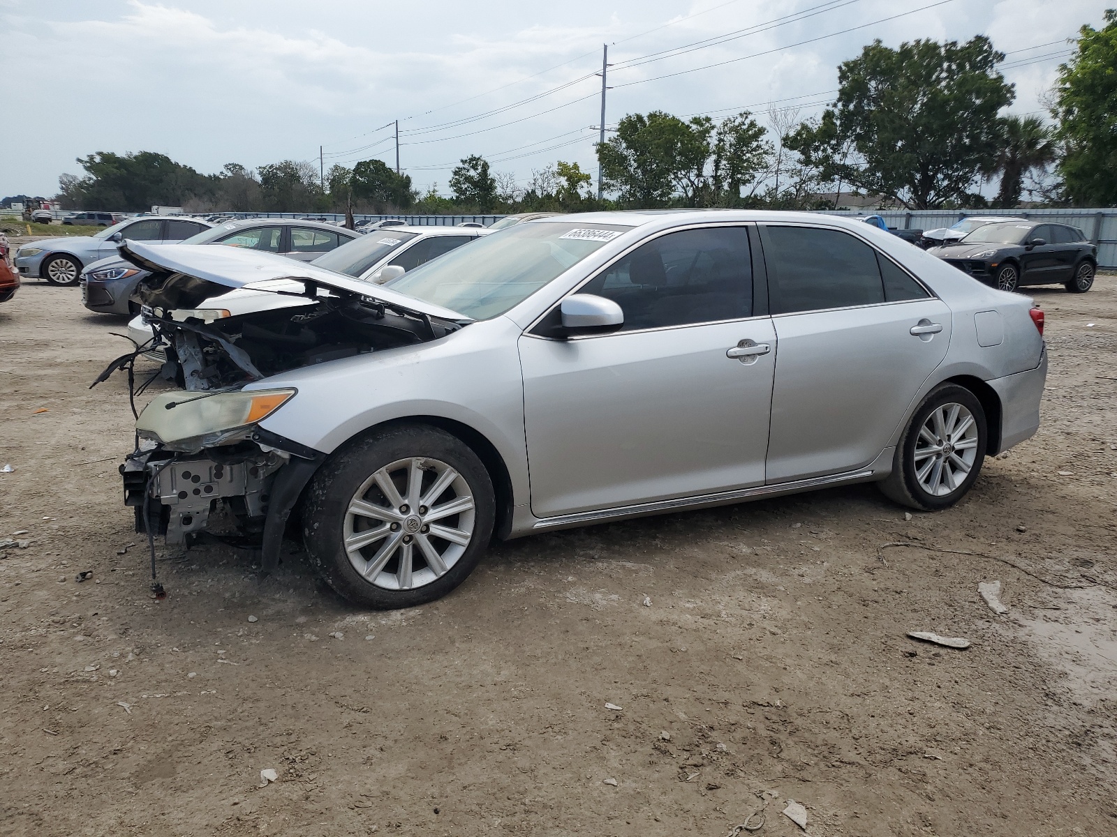 4T1BK1FK4EU539959 2014 Toyota Camry Se