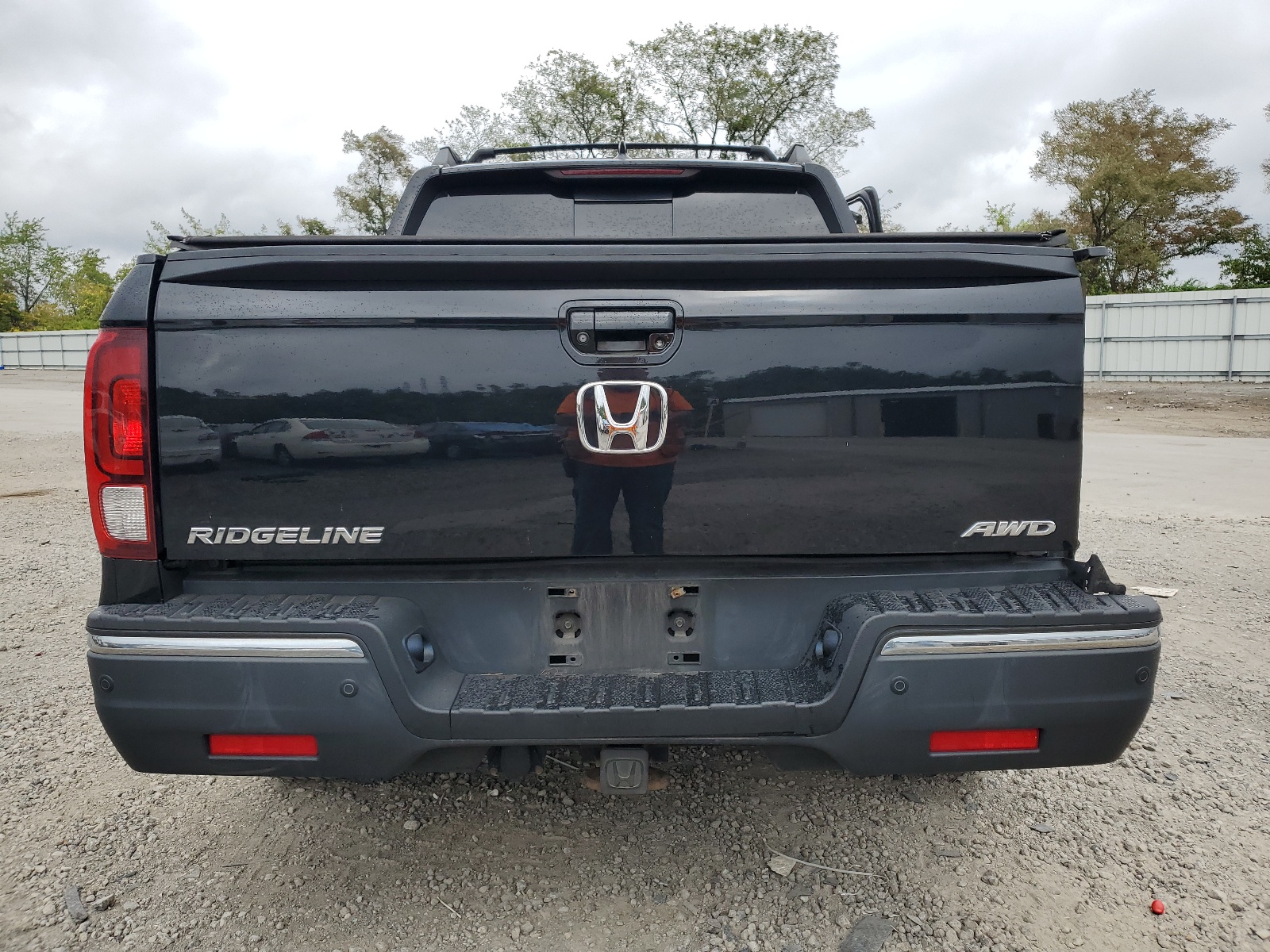 5FPYK3F70HB029022 2017 Honda Ridgeline Rtl