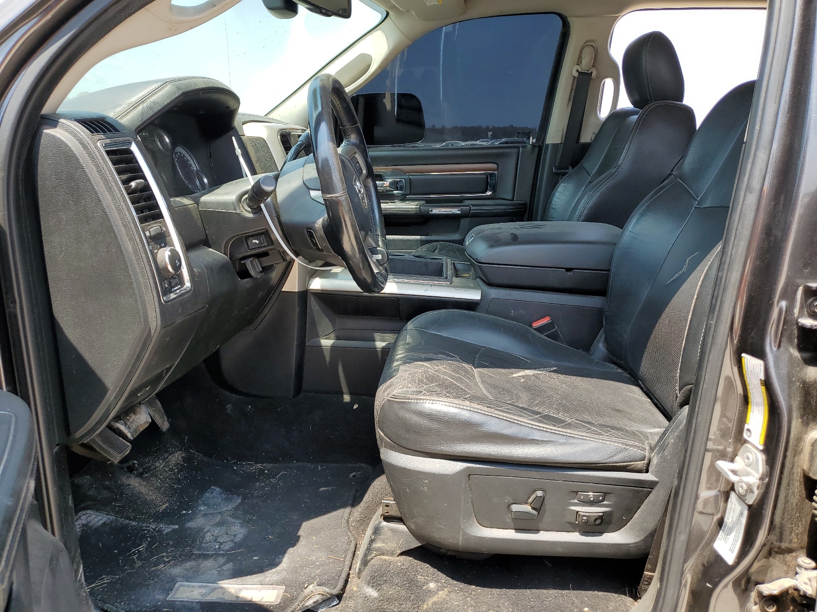 3C6UR5NL1FG681952 2015 Ram 2500 Laramie